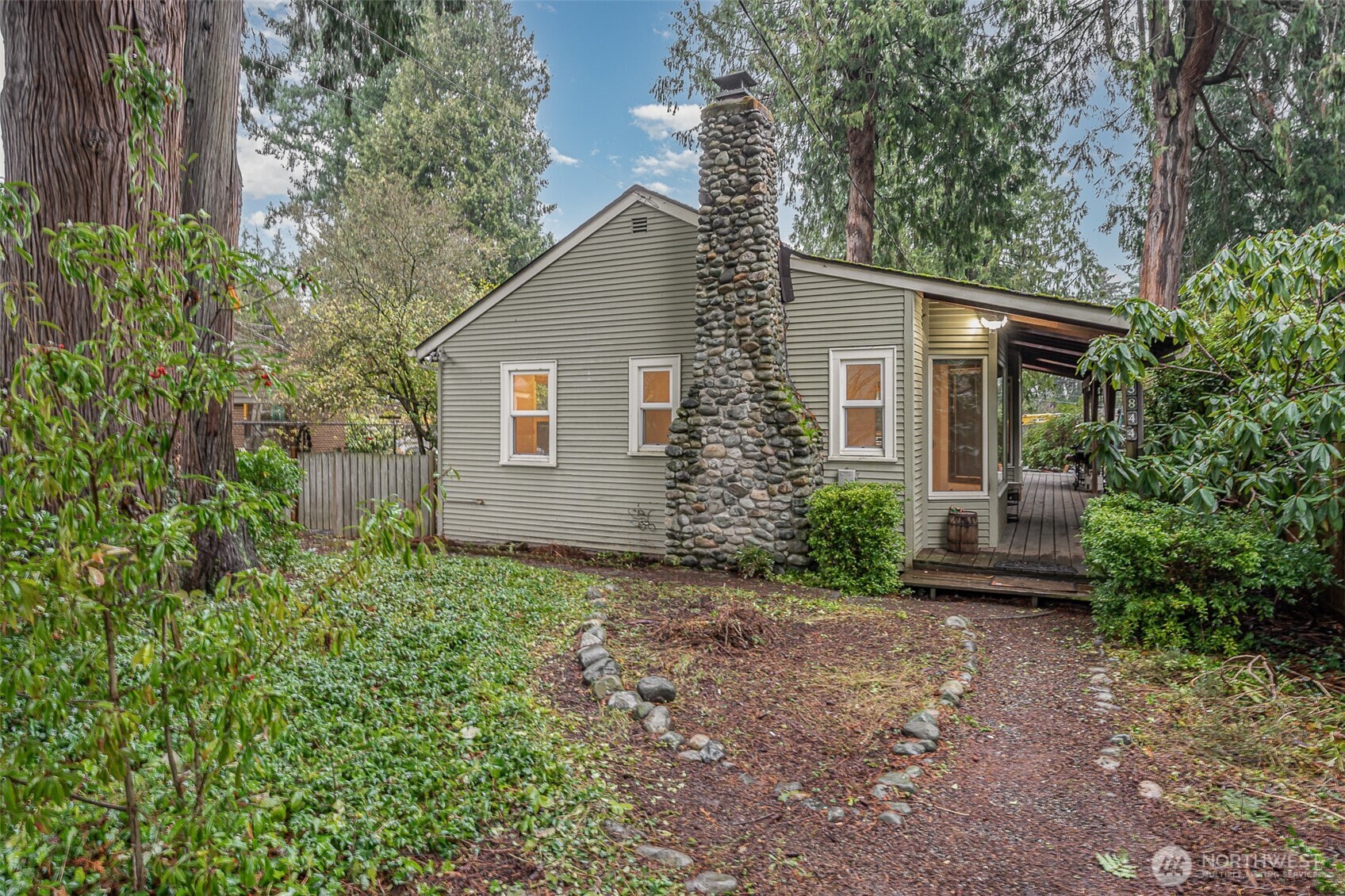 3844 NE 87th Street , Seattle, WA 98115