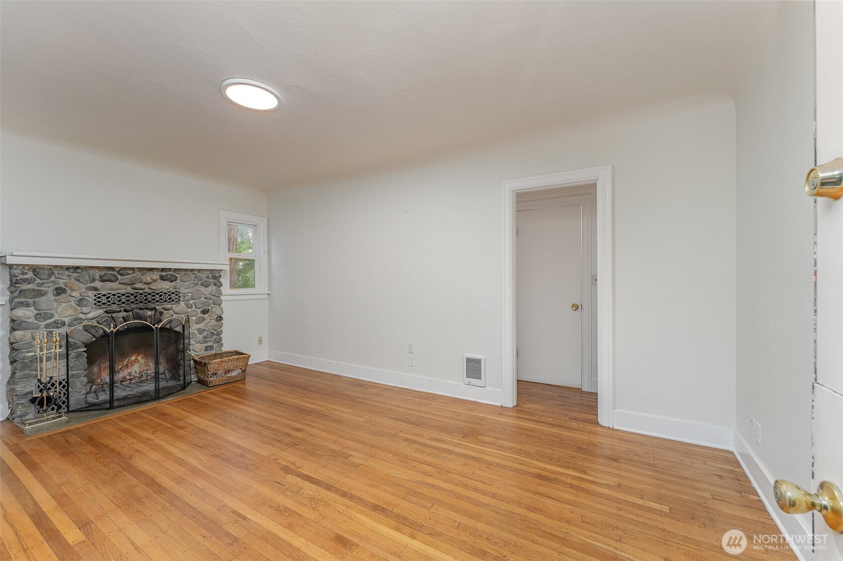 3844 NE 87th Street , Seattle, WA 98115