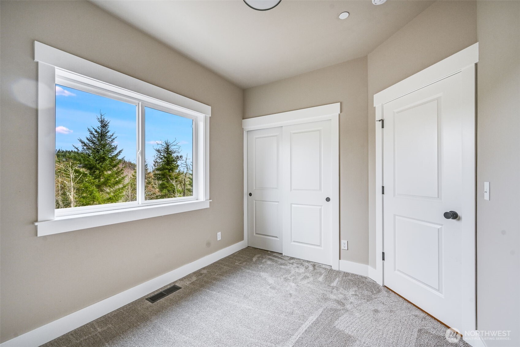 3125 403rd Street E, Eatonville, WA 98328