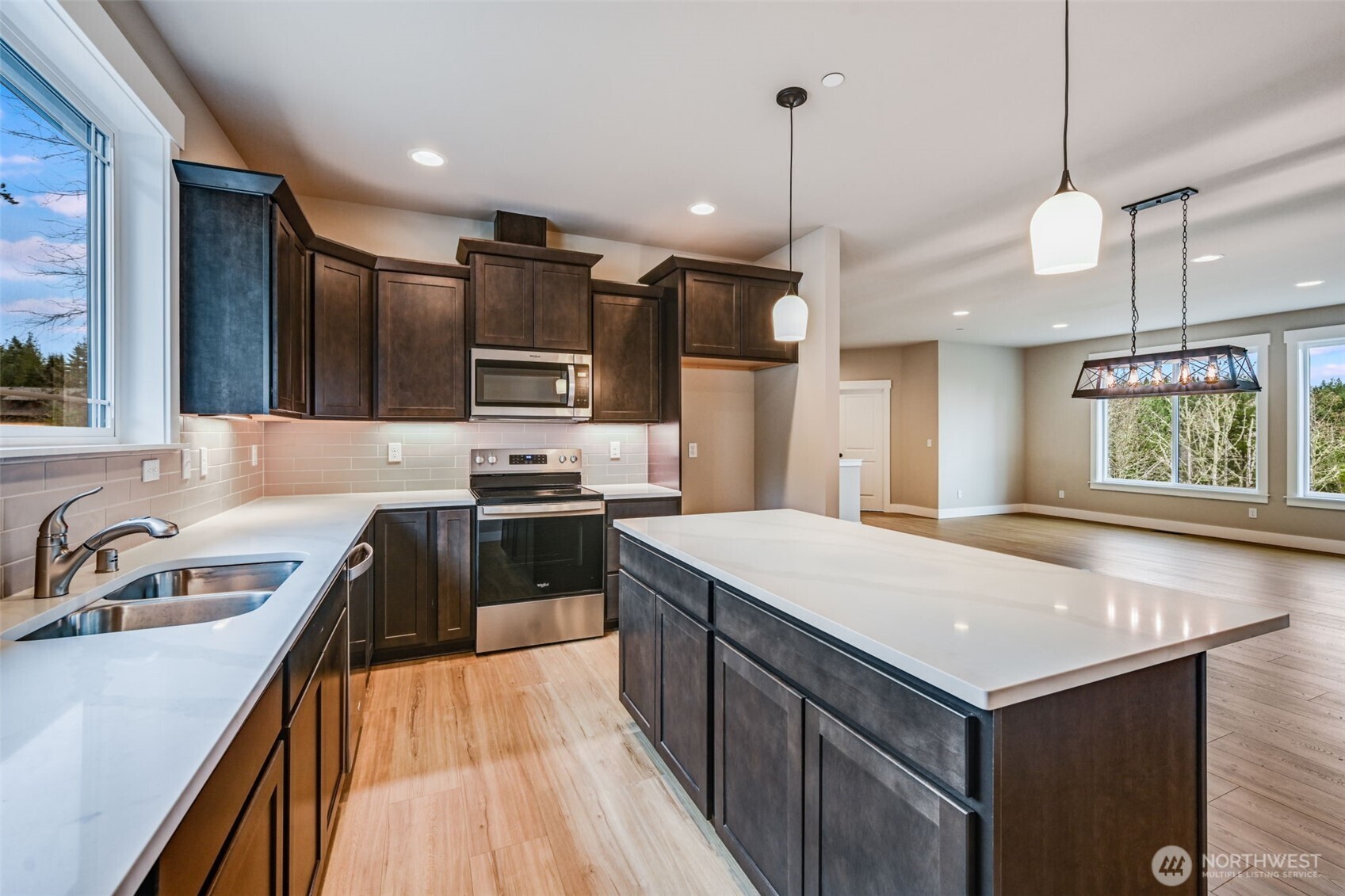 3125 403rd Street E, Eatonville, WA 98328