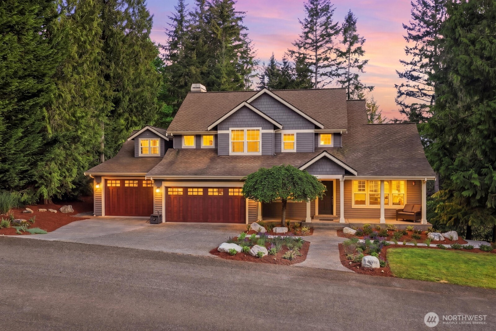 11720 201st Place NE, Redmond, WA 98053-9637