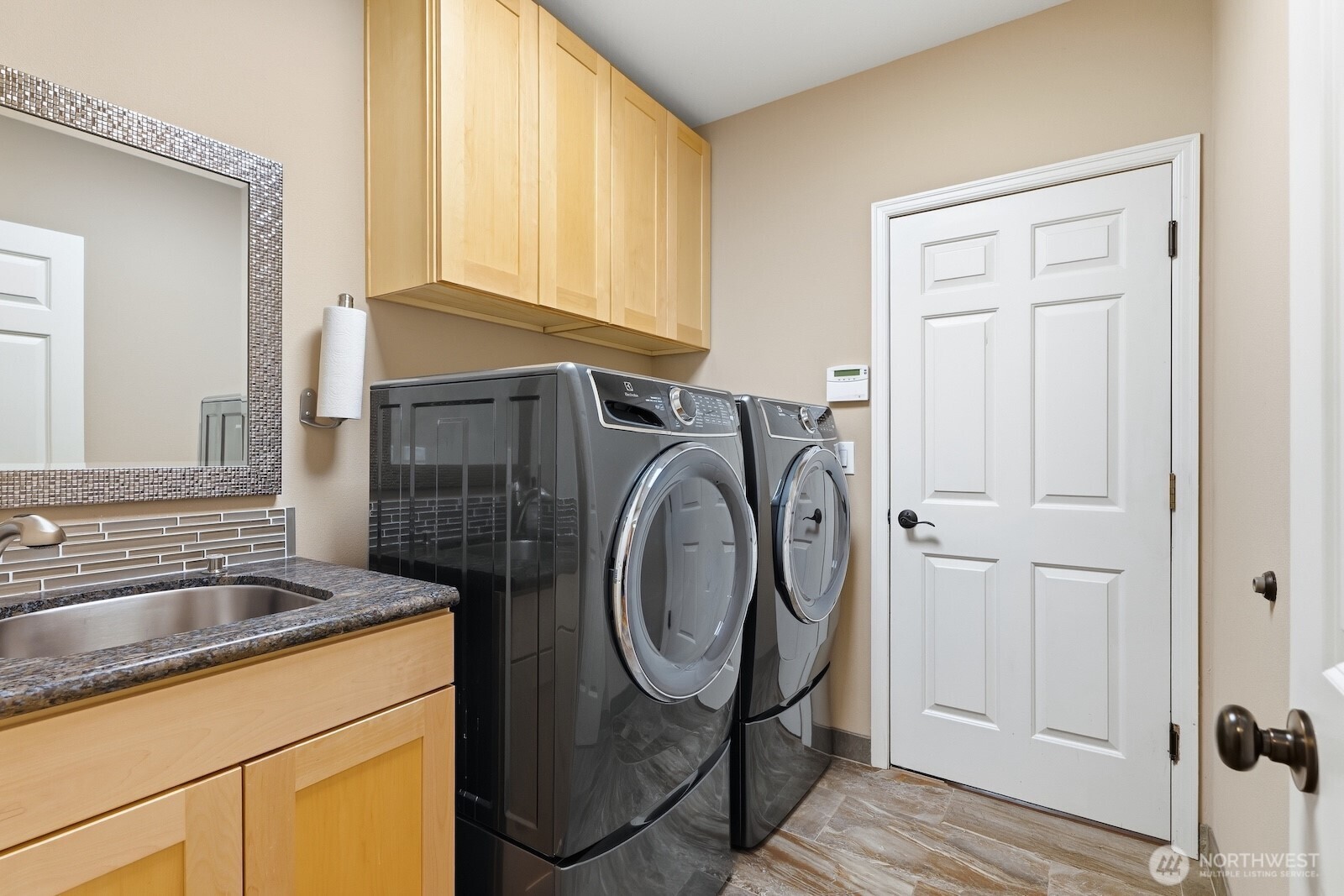 11720 201st Place NE, Redmond, WA 98053-9637