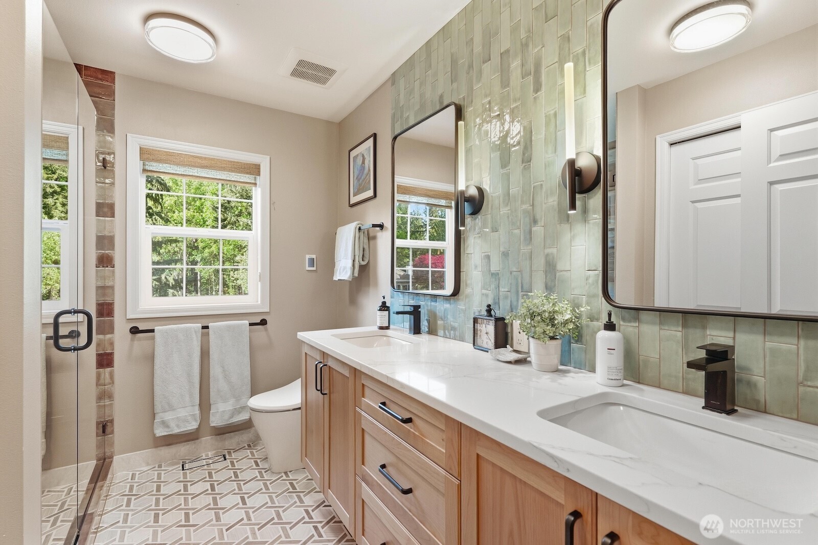 11720 201st Place NE, Redmond, WA 98053-9637