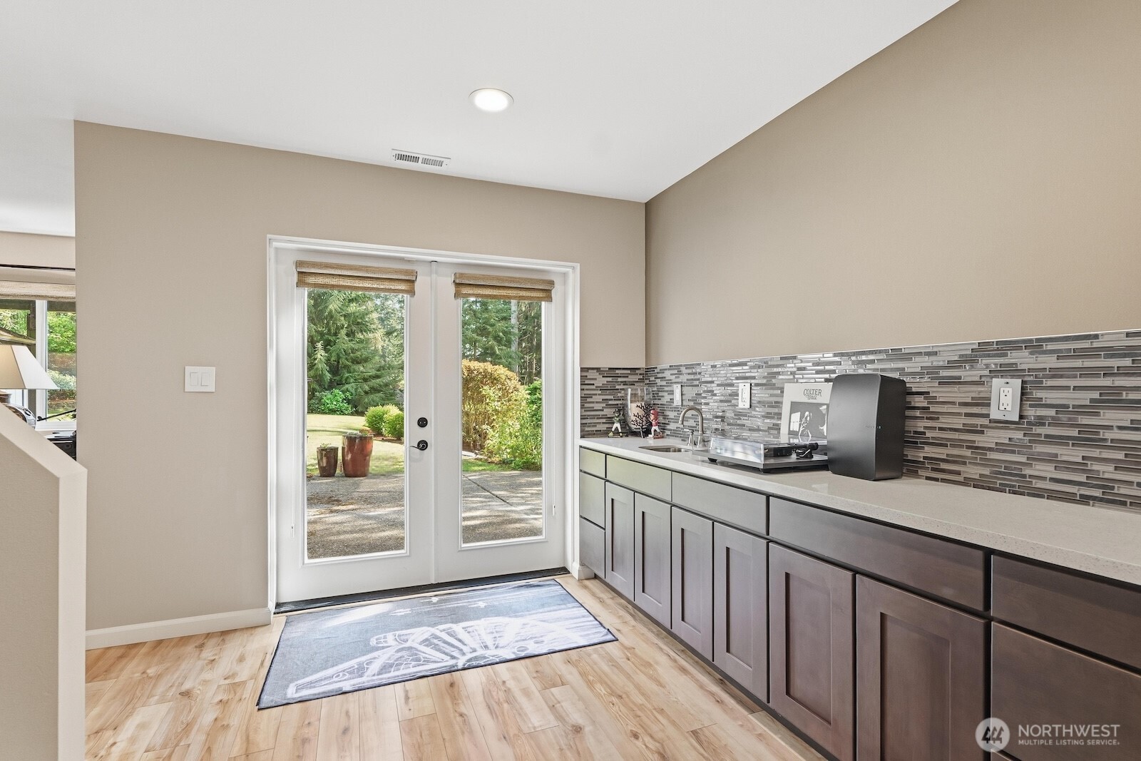 11720 201st Place NE, Redmond, WA 98053-9637