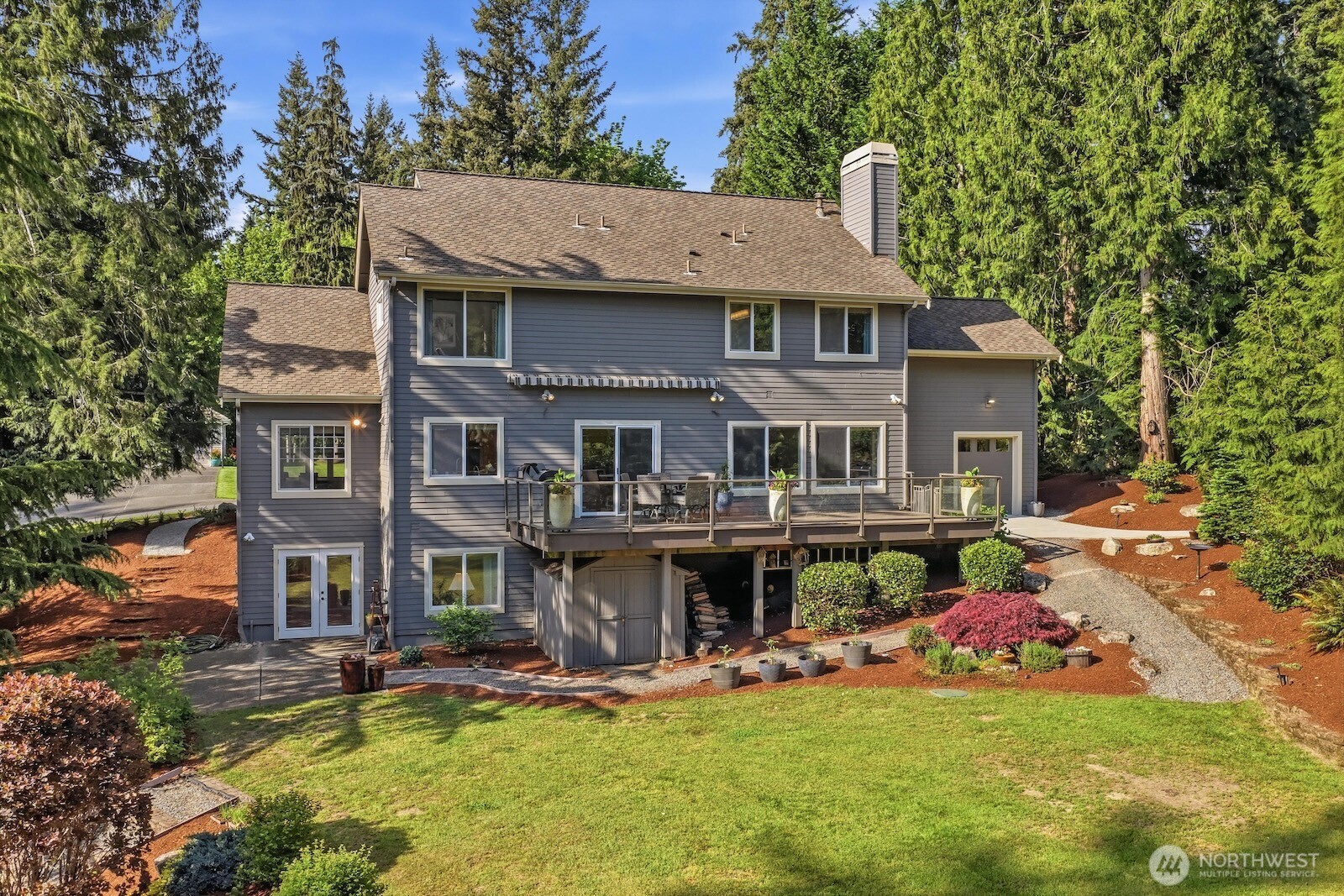 11720 201st Place NE, Redmond, WA 98053-9637