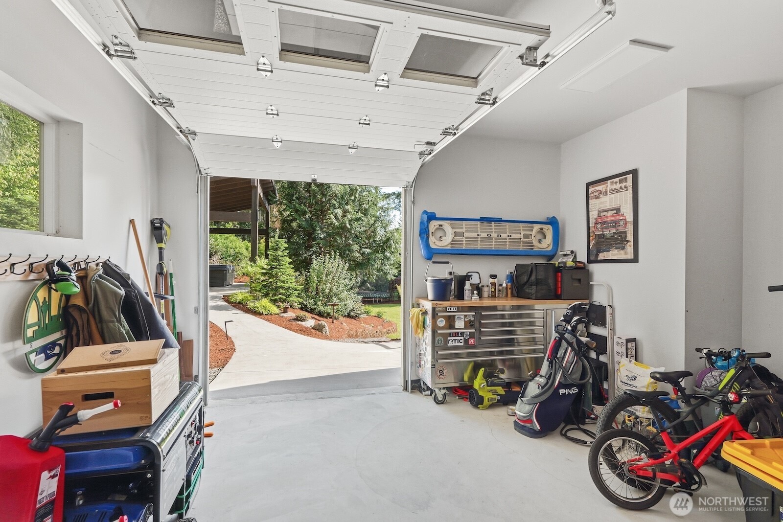 11720 201st Place NE, Redmond, WA 98053-9637
