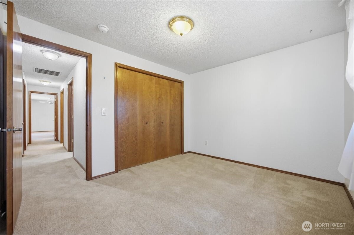 6411 W Willamette Ave , Kennewick, WA 99336