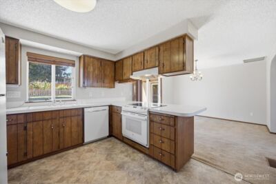 6411 W Willamette Ave , Kennewick, WA 99336 - Photo 7