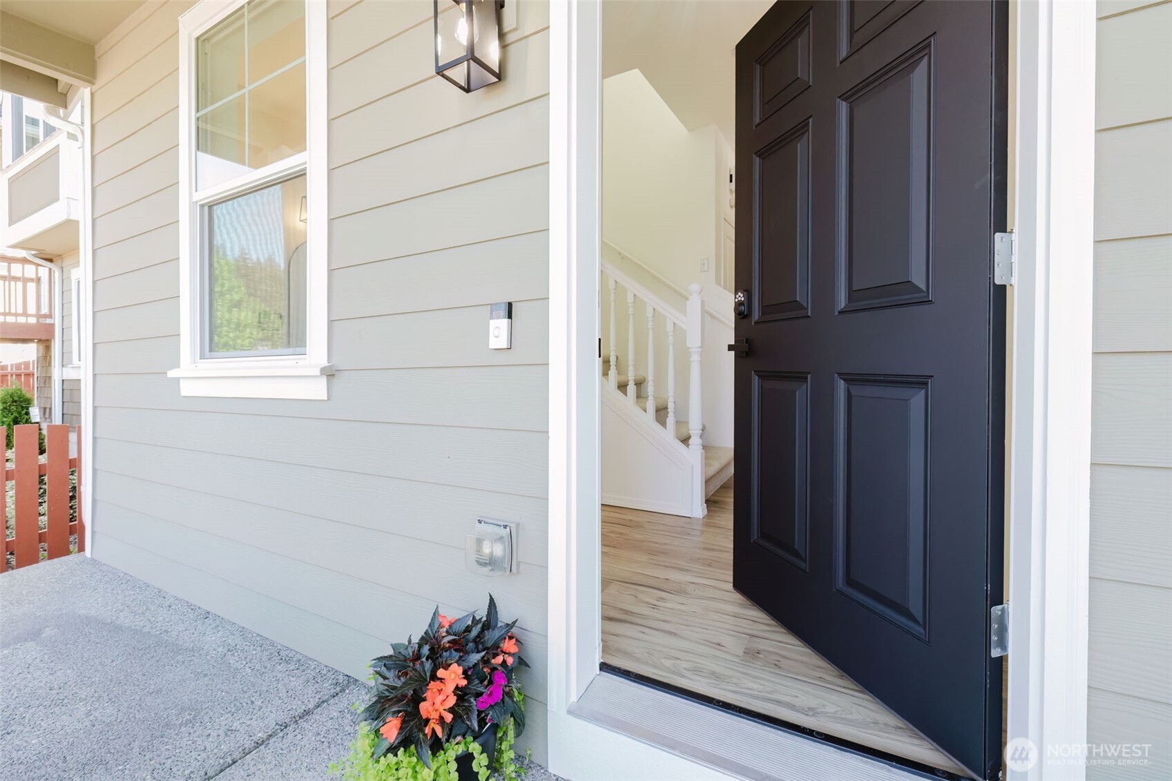 4419 Abalone Street , Bremerton, WA 98312