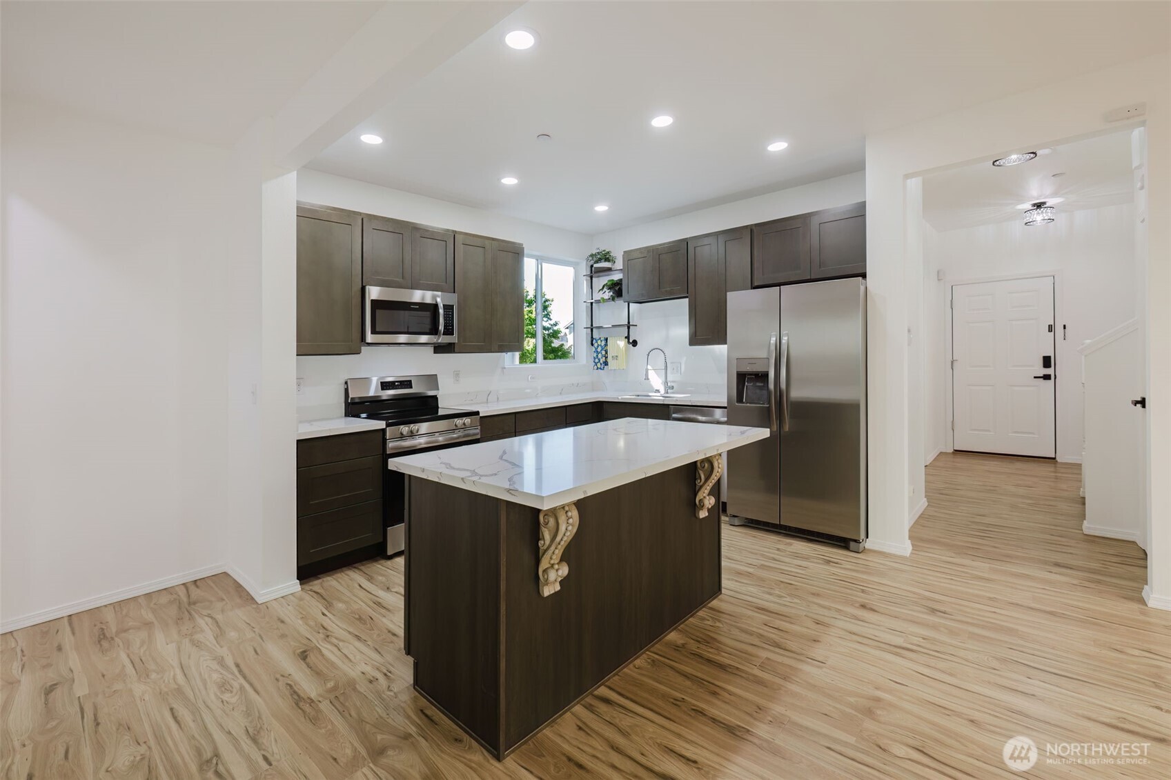 4419 Abalone Street , Bremerton, WA 98312