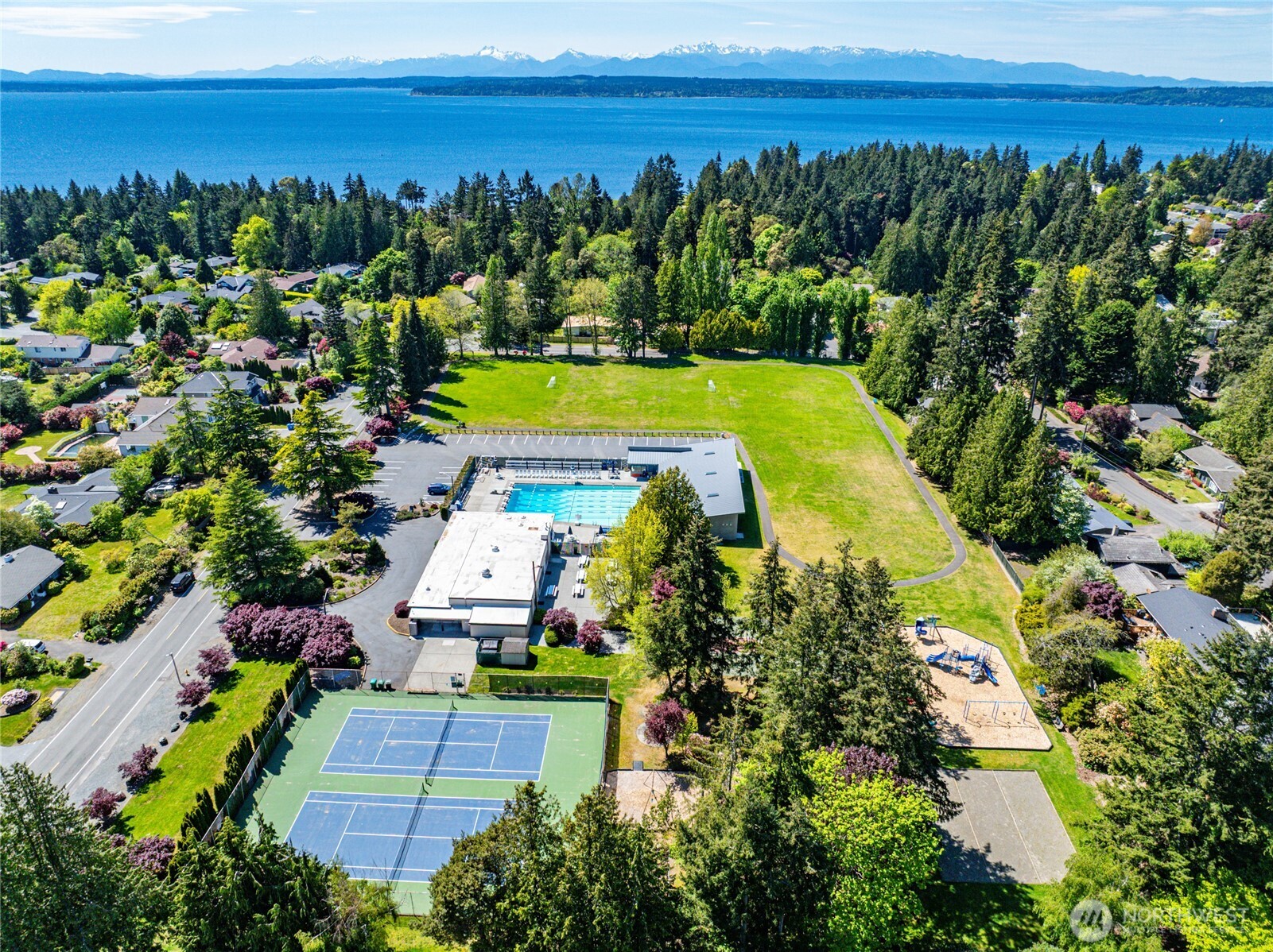 17200 10th Avenue NW, Shoreline, WA 98177