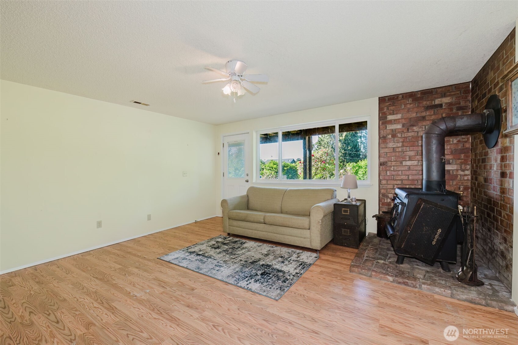 9634 SE Southworth Drive , Port Orchard, WA 98366