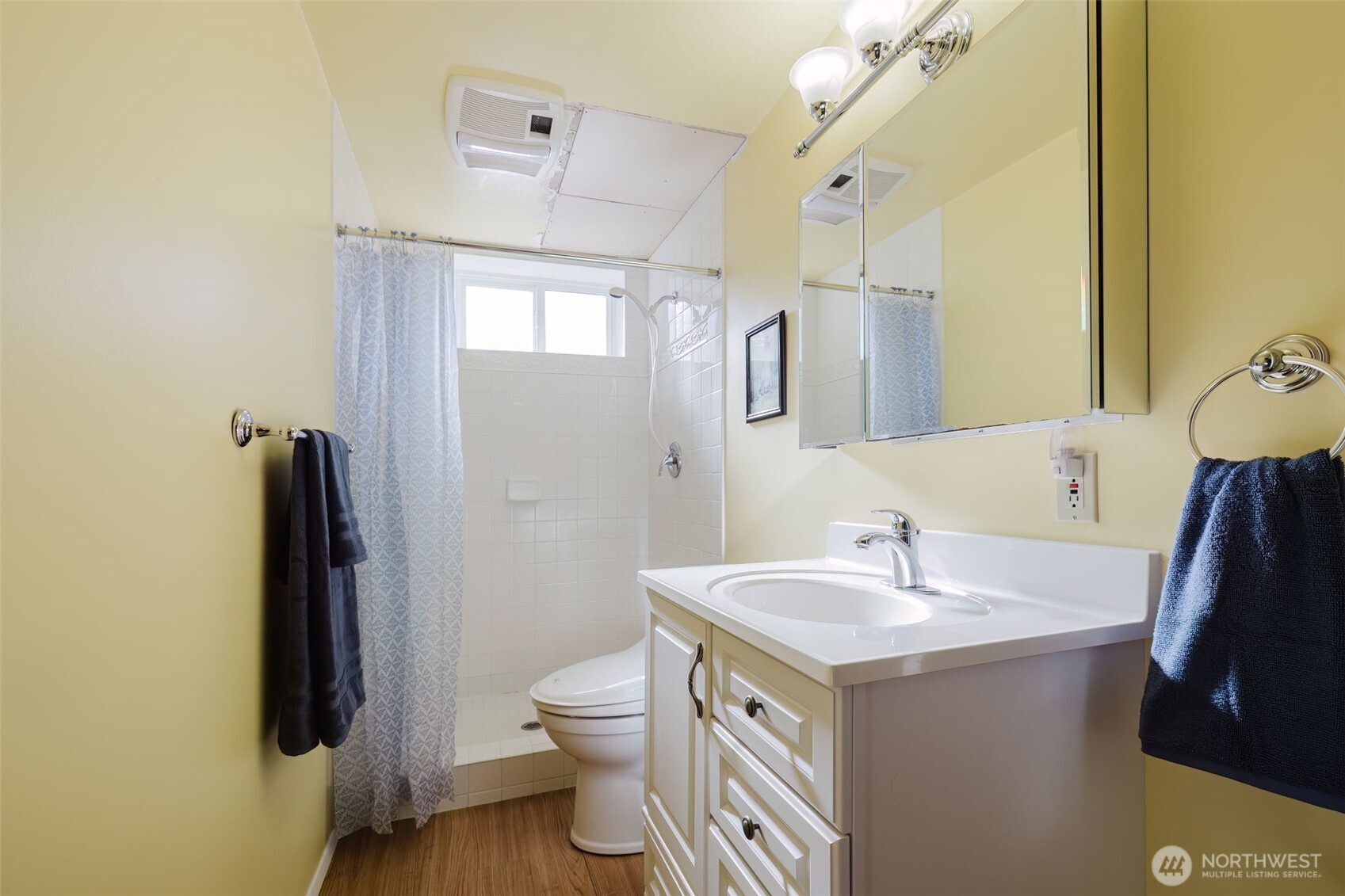 9634 SE Southworth Drive , Port Orchard, WA 98366