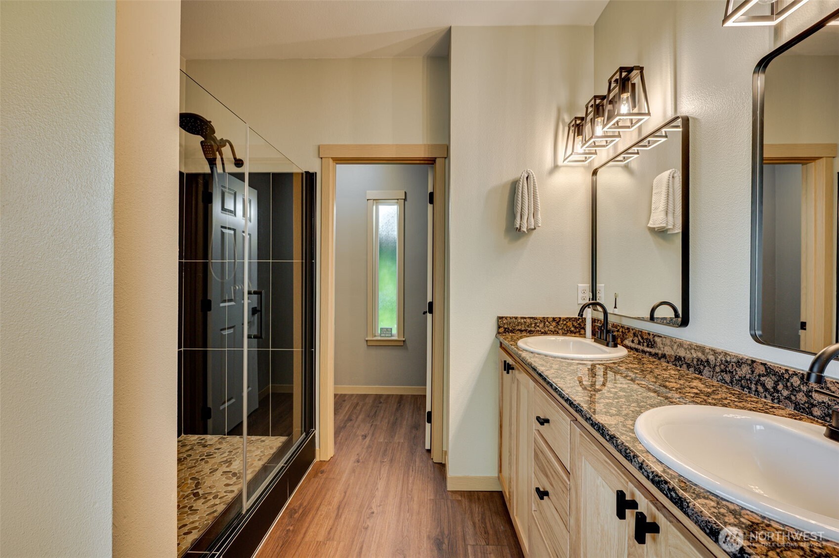153 Glenhaven Drive , Woodland, WA 98674