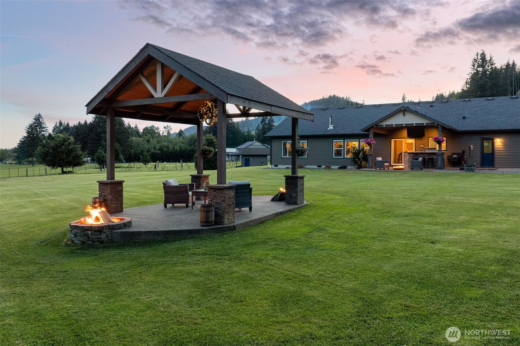 153 Glenhaven Drive , Woodland, WA 98674