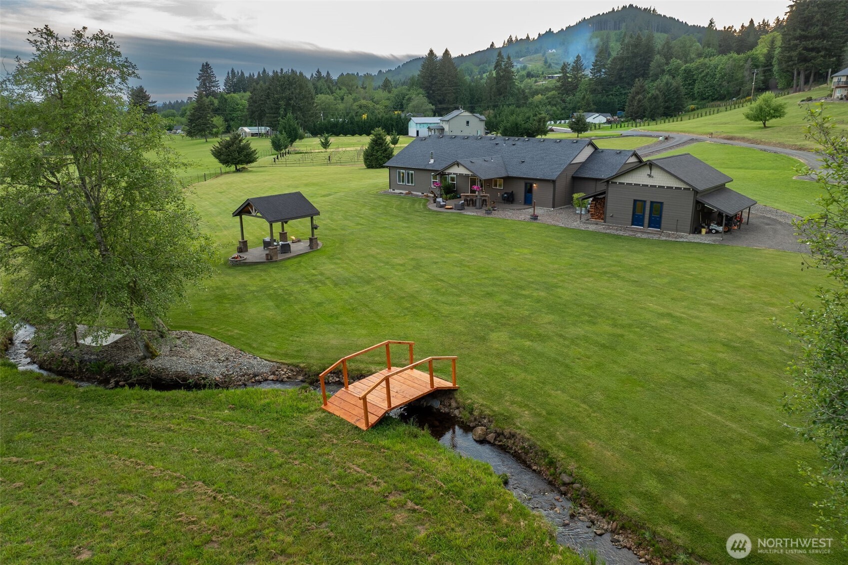 153 Glenhaven Drive , Woodland, WA 98674
