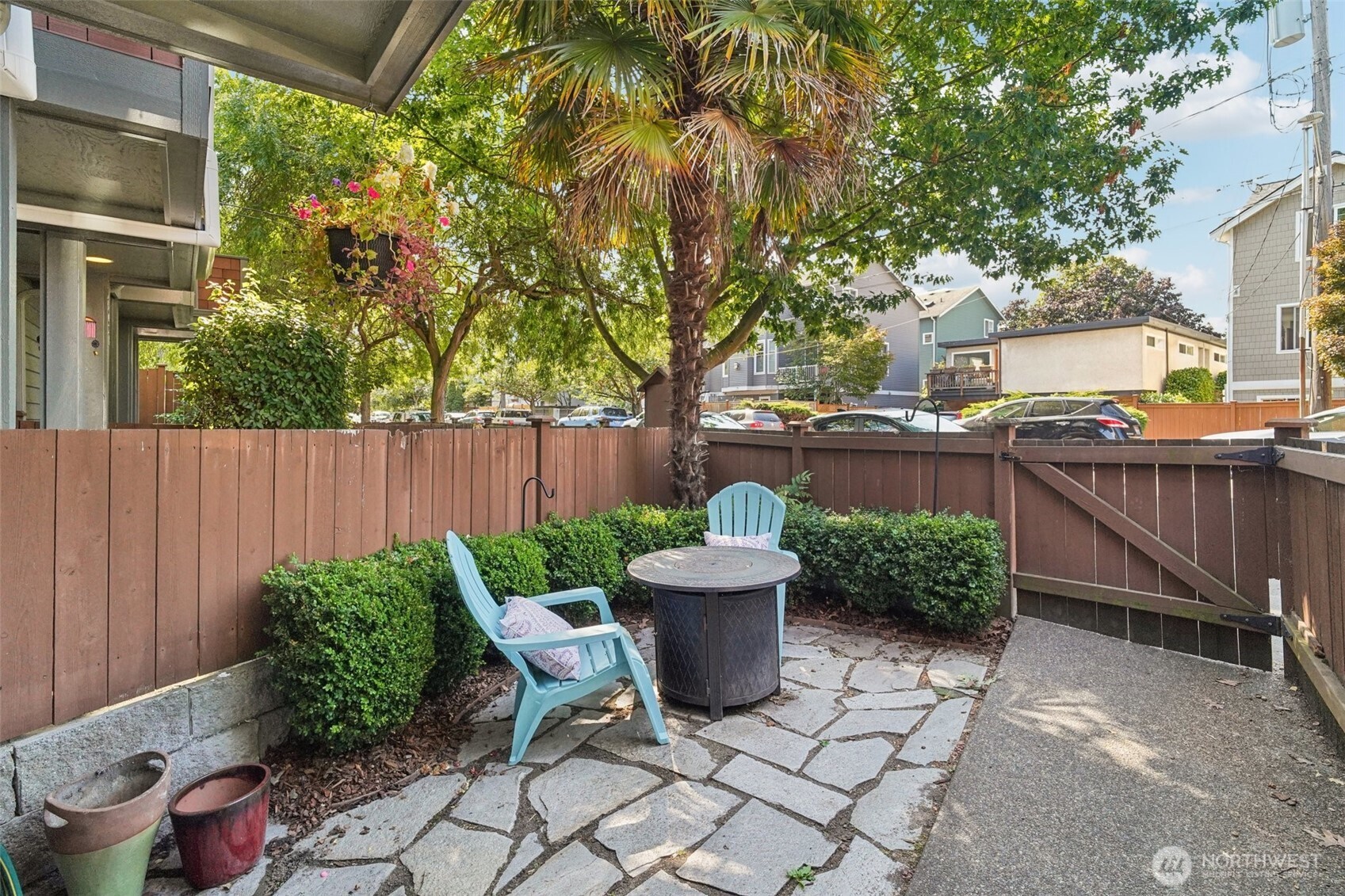 6562 5th Avenue NE #C, Seattle, WA 98115