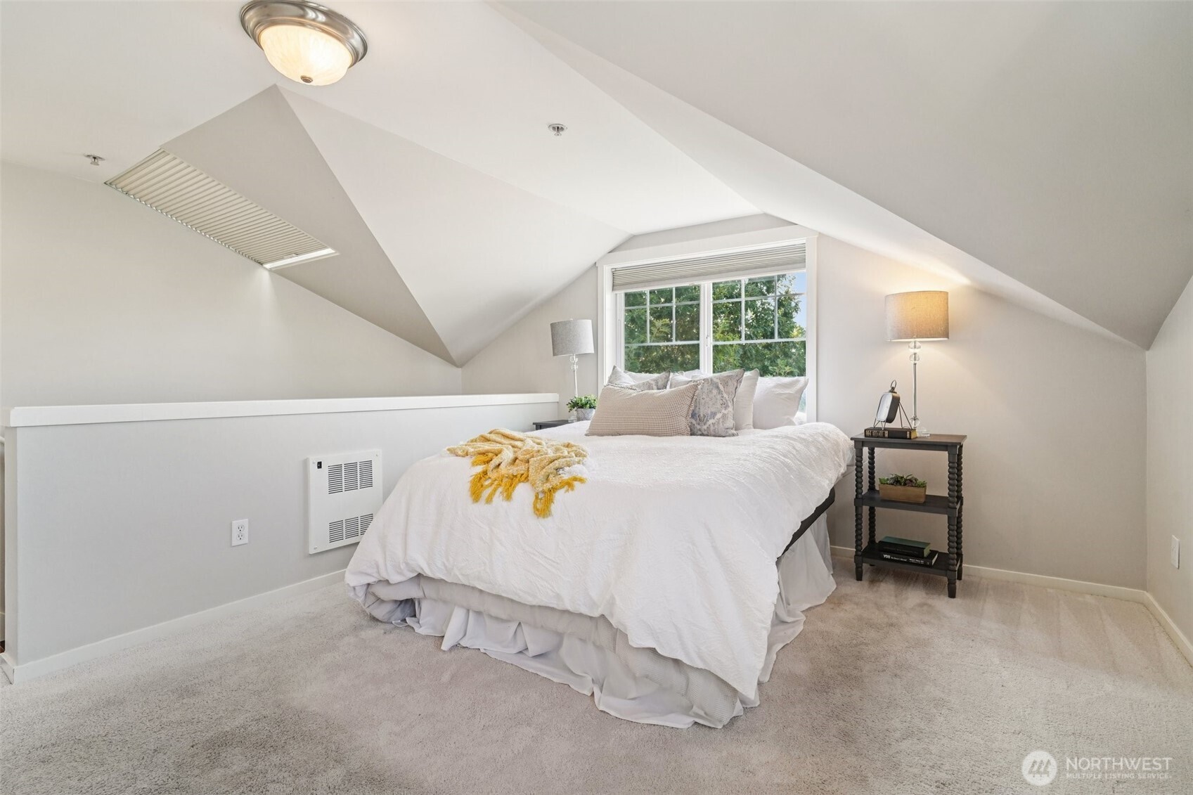 6562 5th Avenue NE #C, Seattle, WA 98115