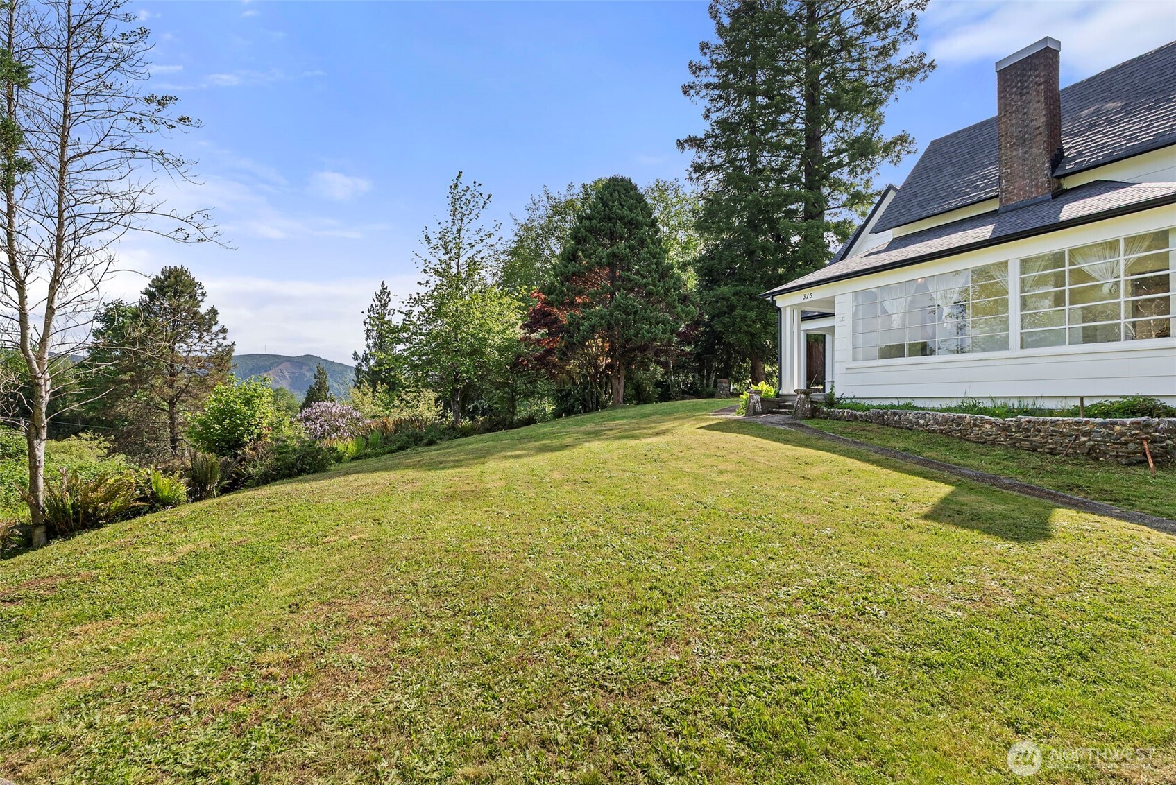 315 Pine Street , South Bend, WA 98586
