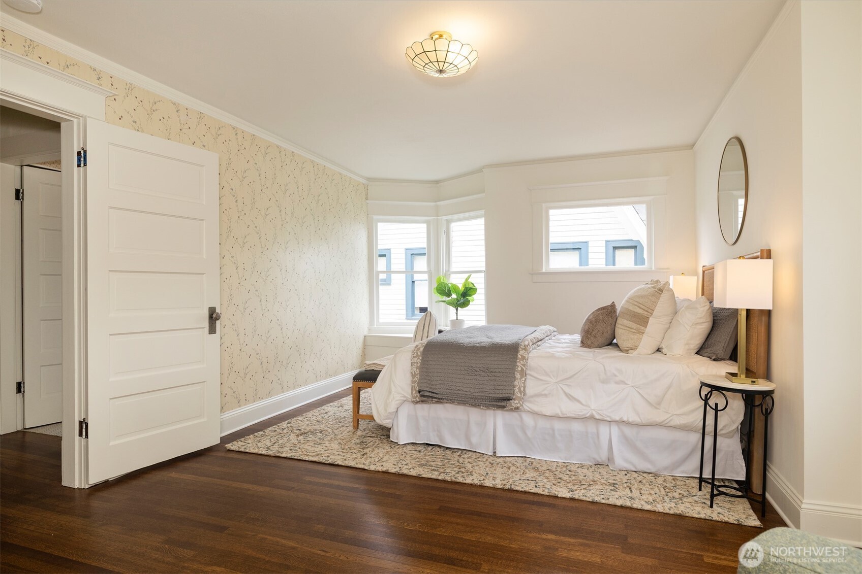 806 15th Avenue E, Seattle, WA 98112
