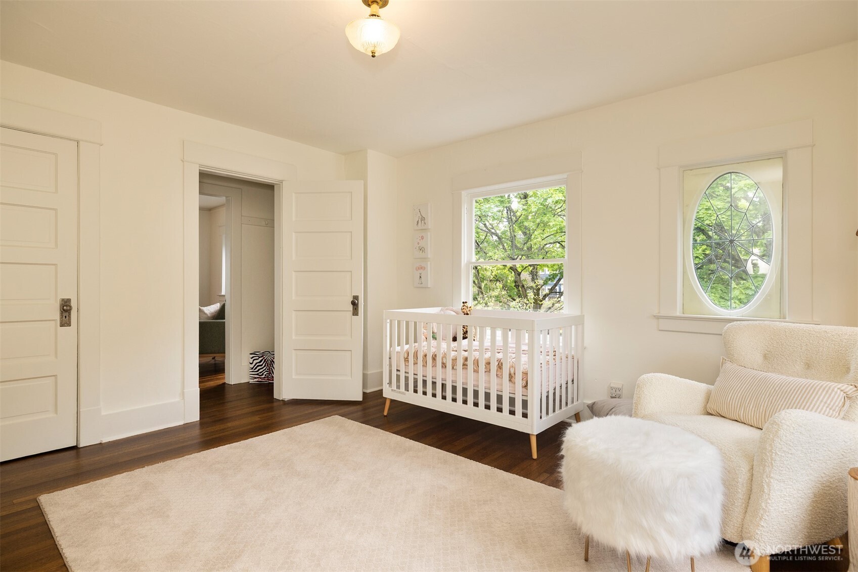 806 15th Avenue E, Seattle, WA 98112