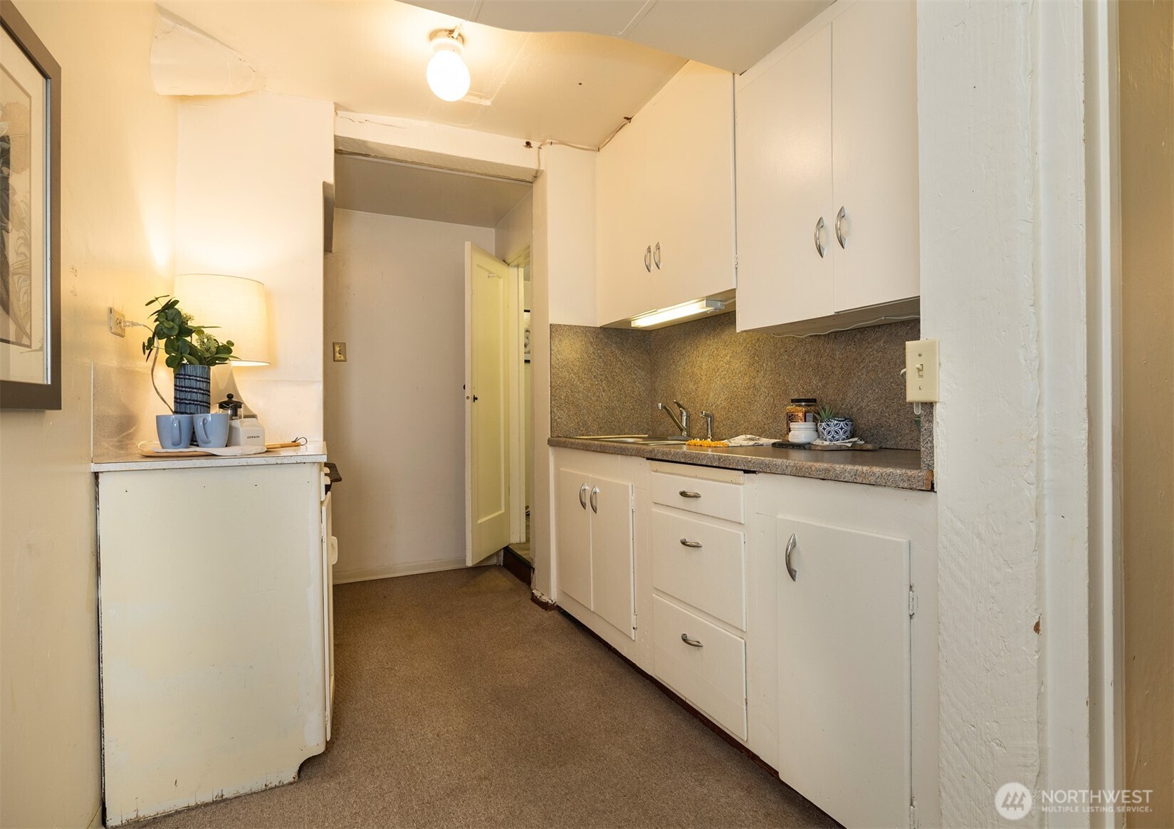 806 15th Avenue E, Seattle, WA 98112