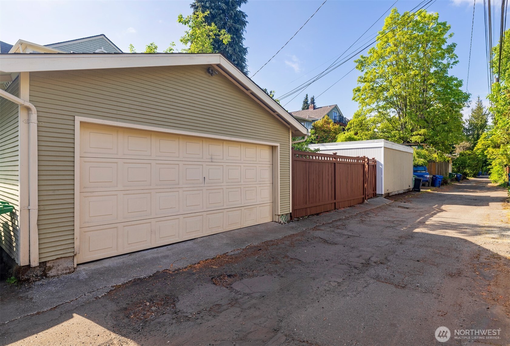806 15th Avenue E, Seattle, WA 98112