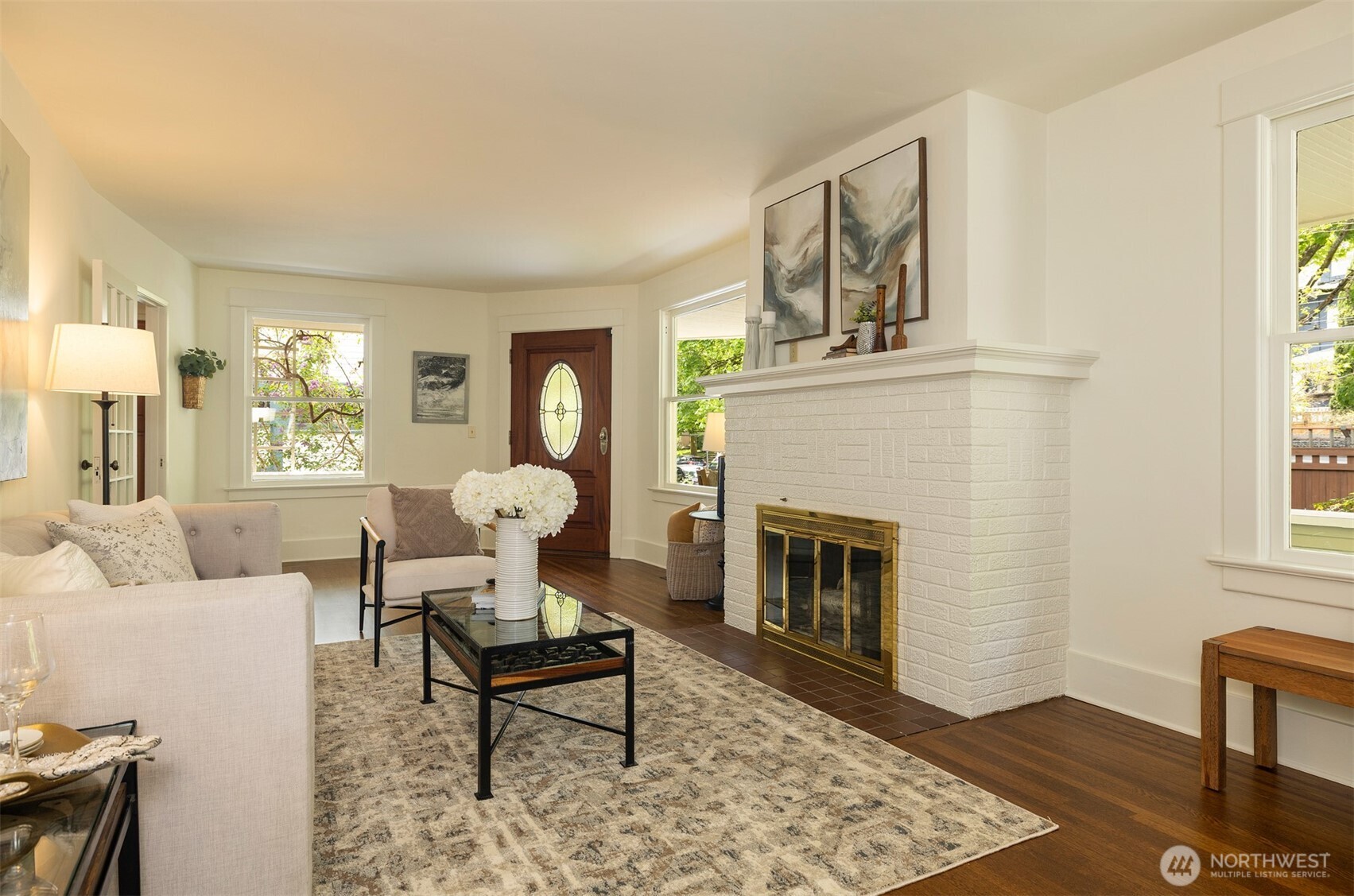 806 15th Avenue E, Seattle, WA 98112