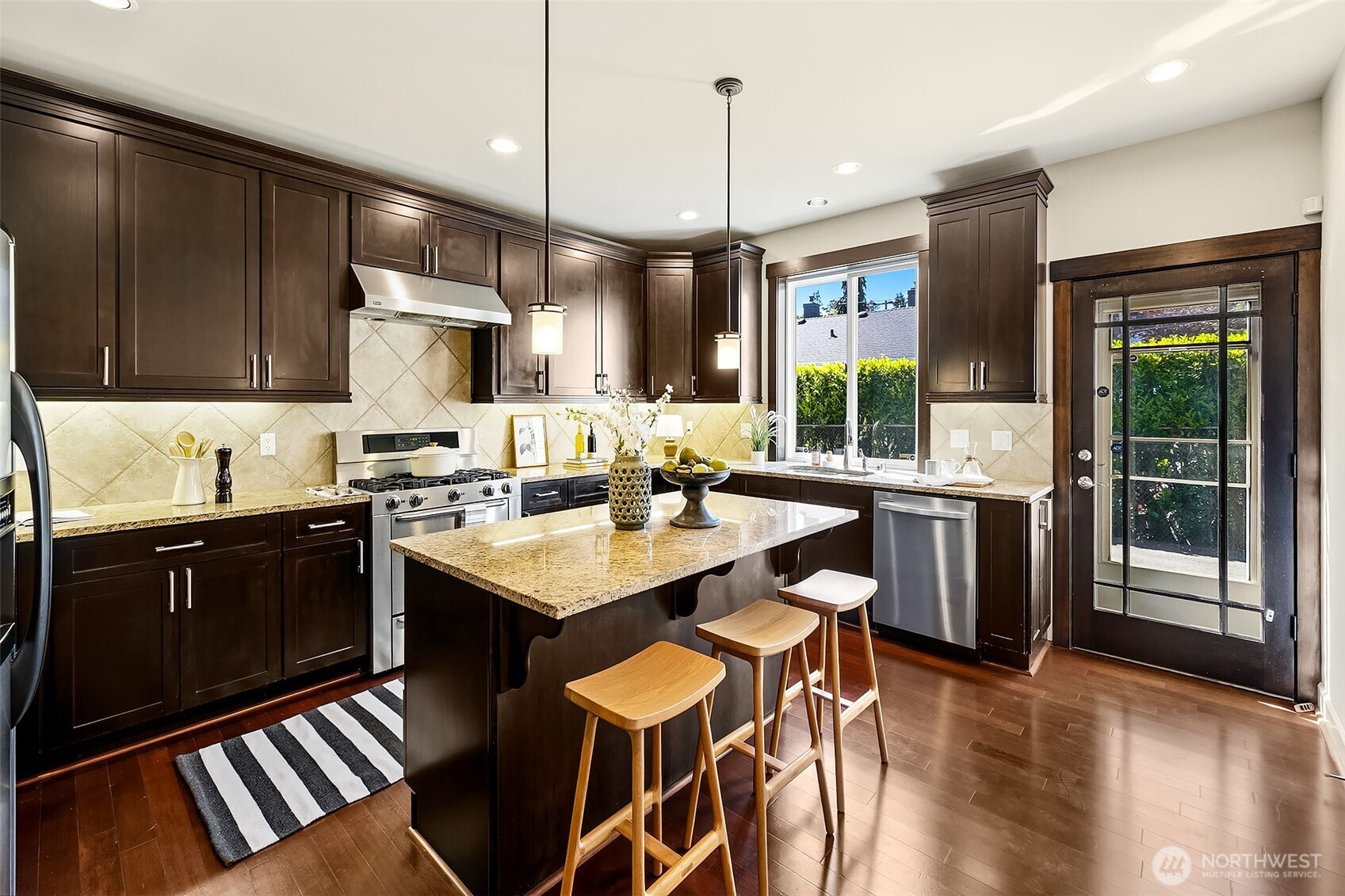 107 29th Avenue E, Seattle, WA 98112
