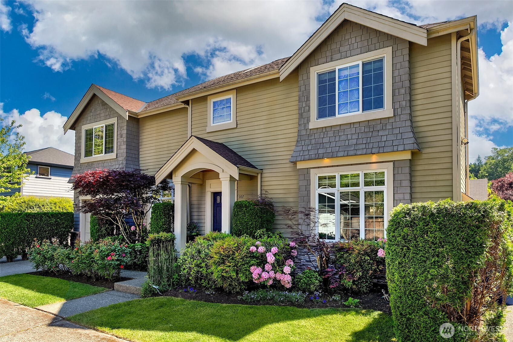 107 29th Avenue E, Seattle, WA 98112