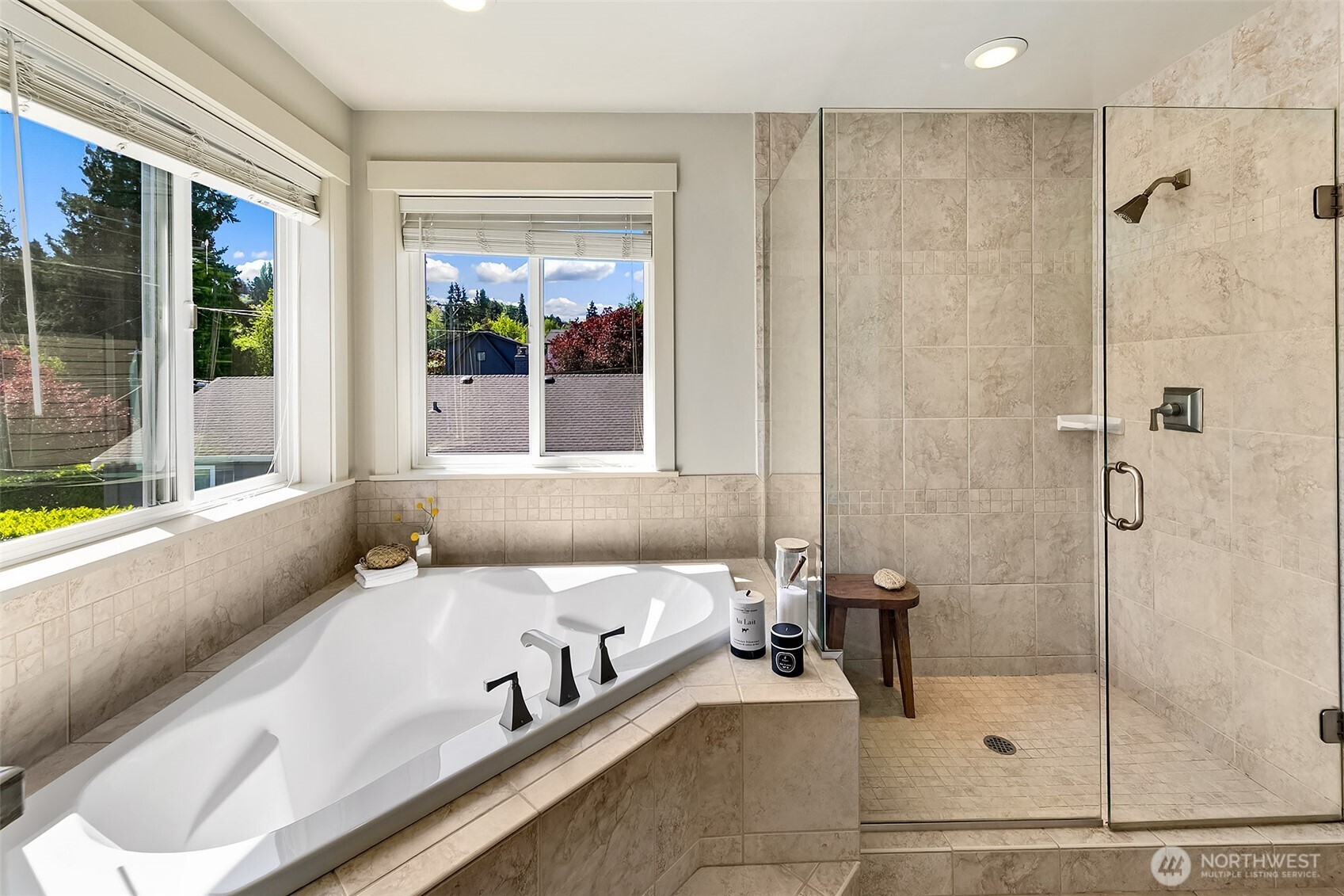 107 29th Avenue E, Seattle, WA 98112