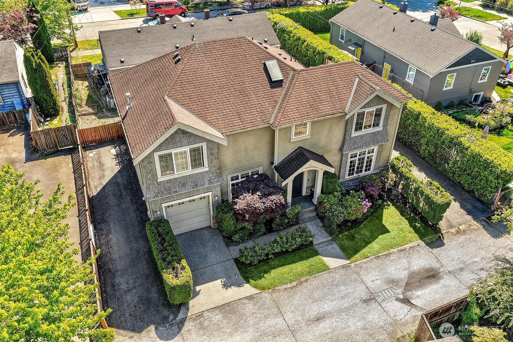 107 29th Avenue E, Seattle, WA 98112