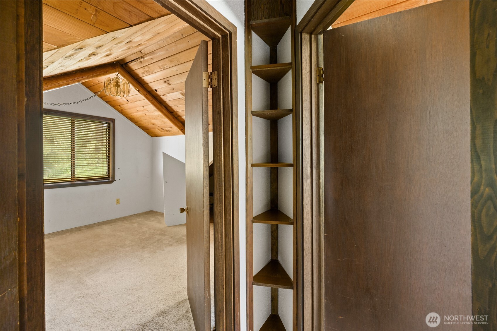32615 82nd Avenue S, Roy, WA 98580-8017