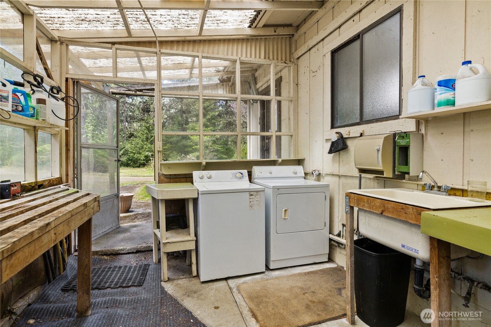 32615 82nd Avenue S, Roy, WA 98580-8017