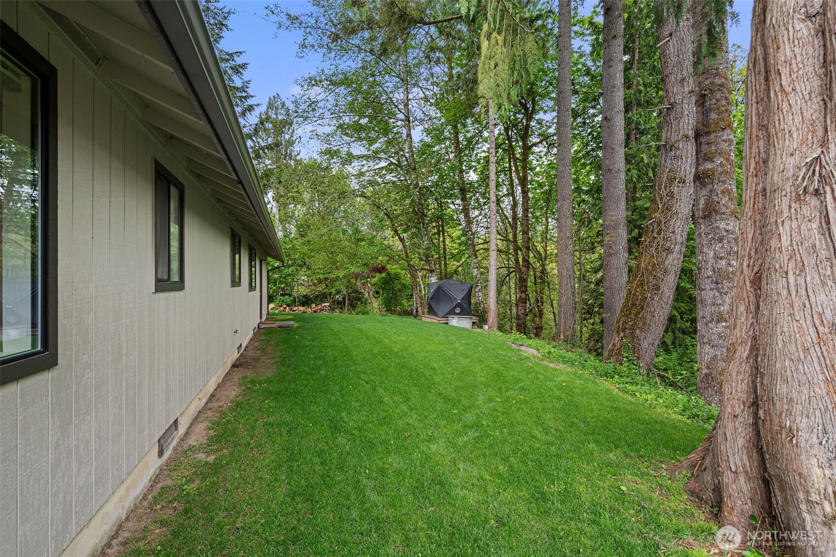 708 NE Eaton Court , Castle Rock, WA 98611