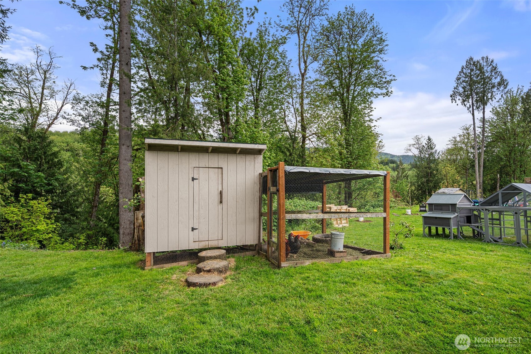 708 NE Eaton Court , Castle Rock, WA 98611
