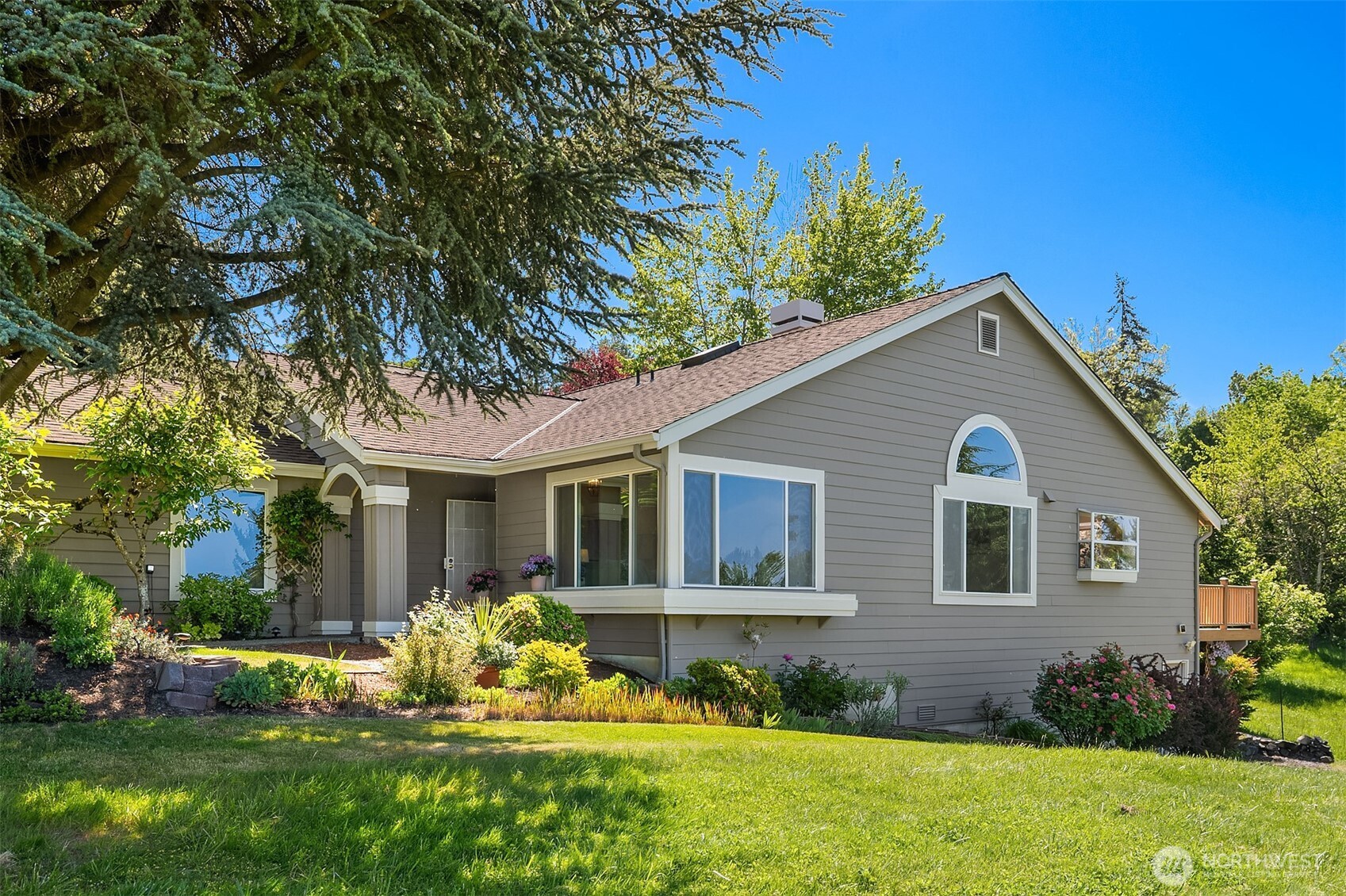 611 S 32nd Street , Renton, WA 98055