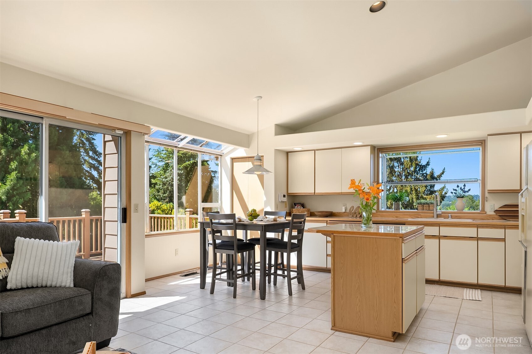 611 S 32nd Street , Renton, WA 98055