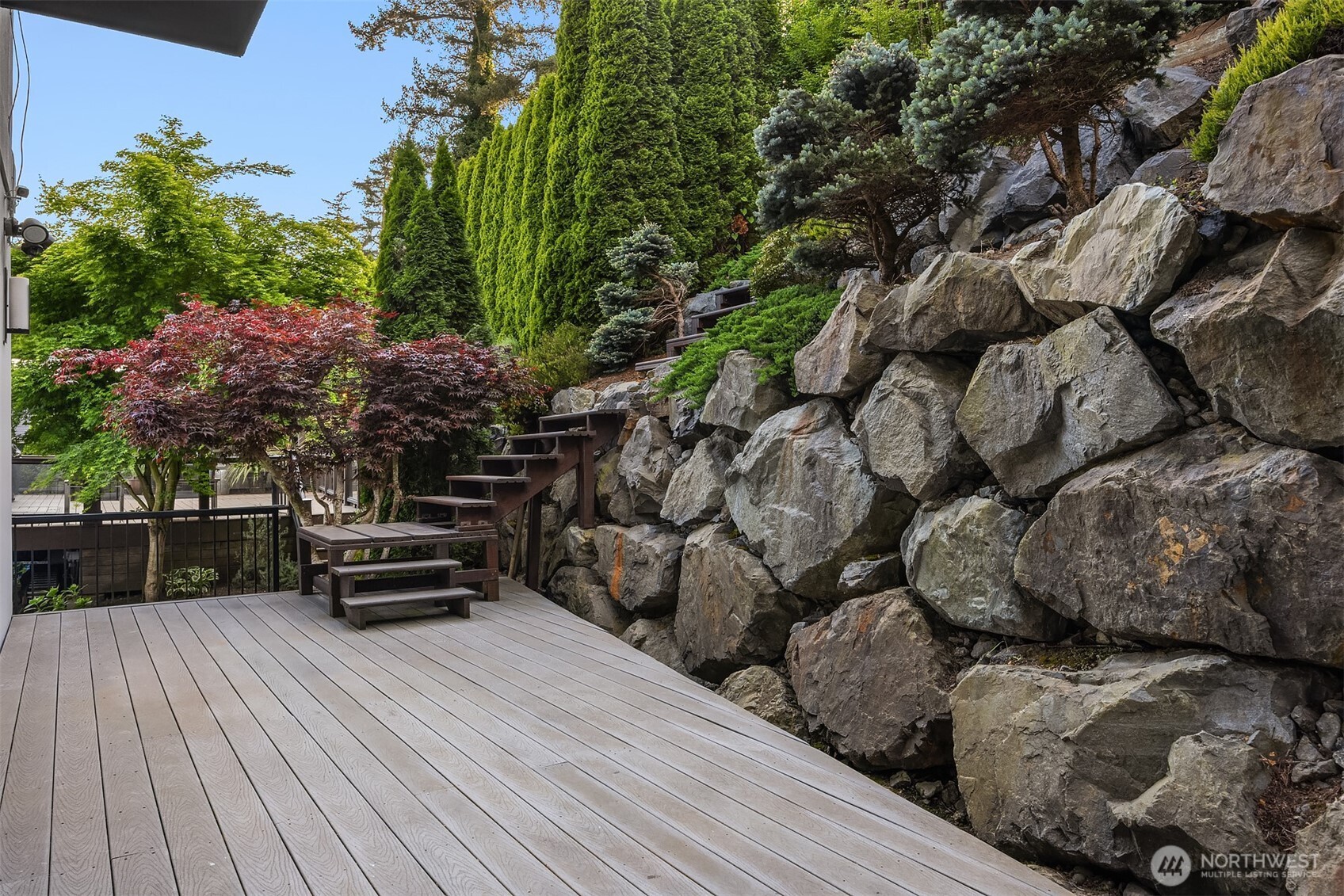 8902 NE 117th Place , Kirkland, WA 98034