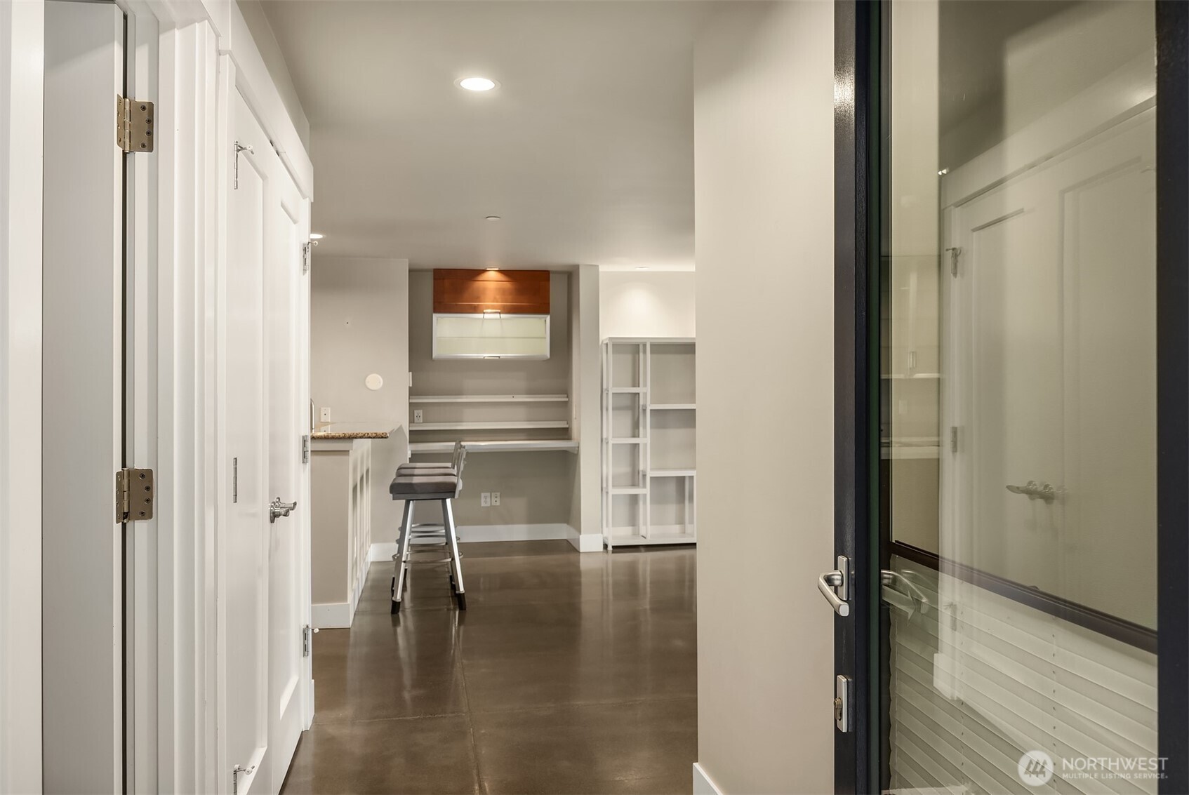 8902 NE 117th Place , Kirkland, WA 98034