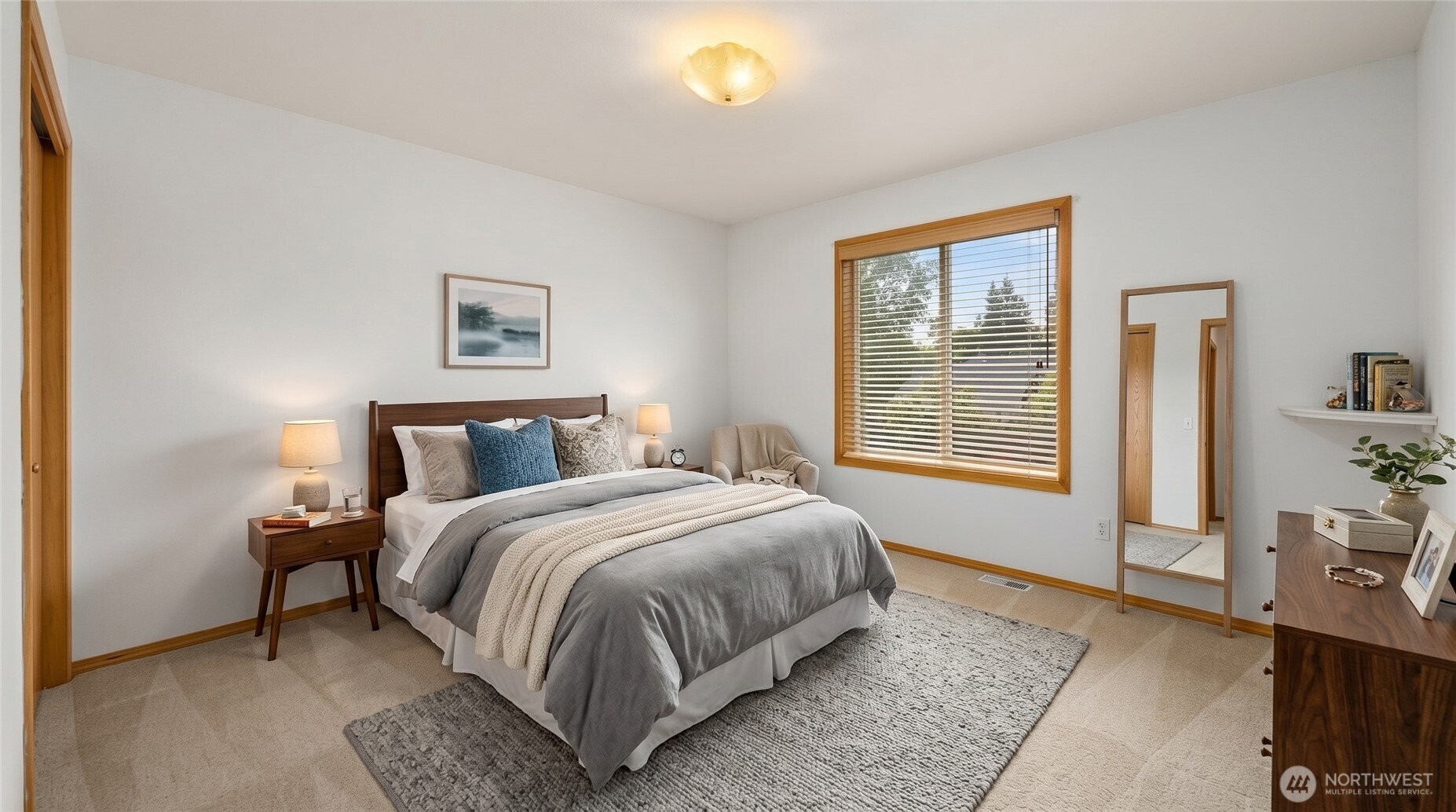 1906 54th Lane SE, Olympia, WA 98501