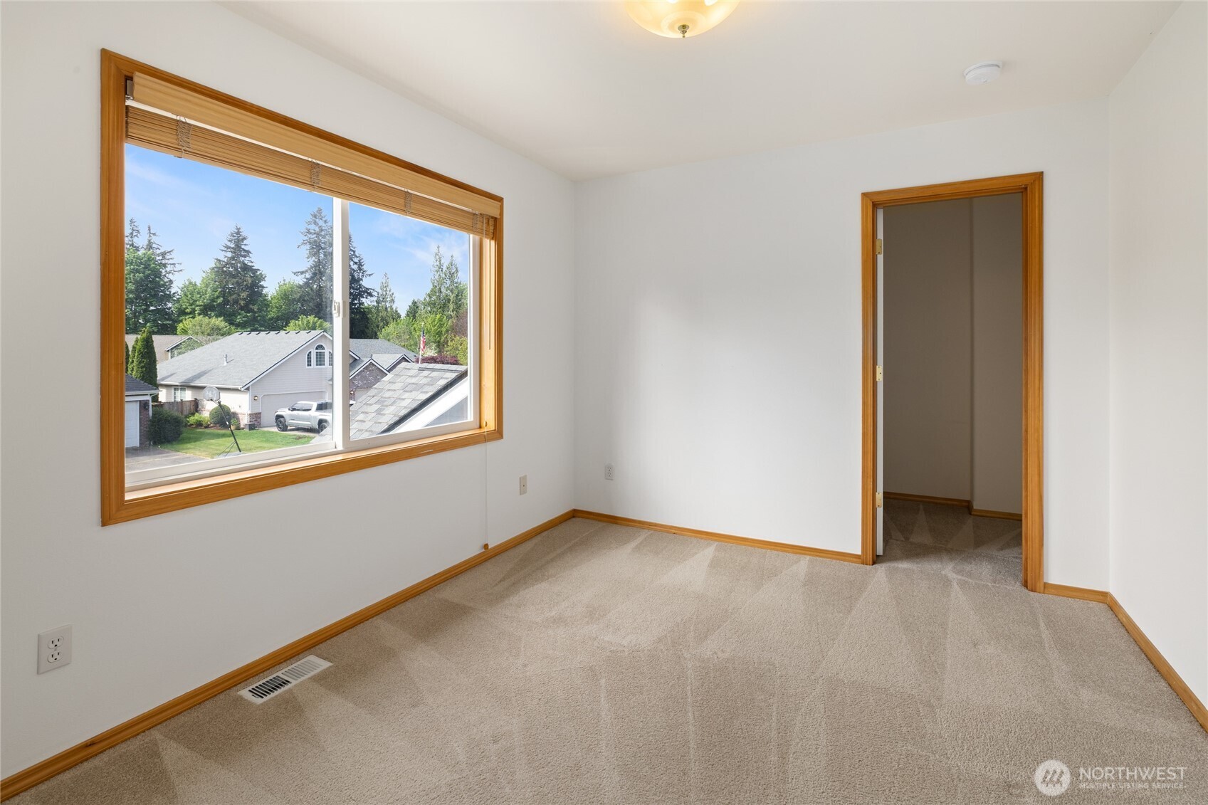 1906 54th Lane SE, Olympia, WA 98501