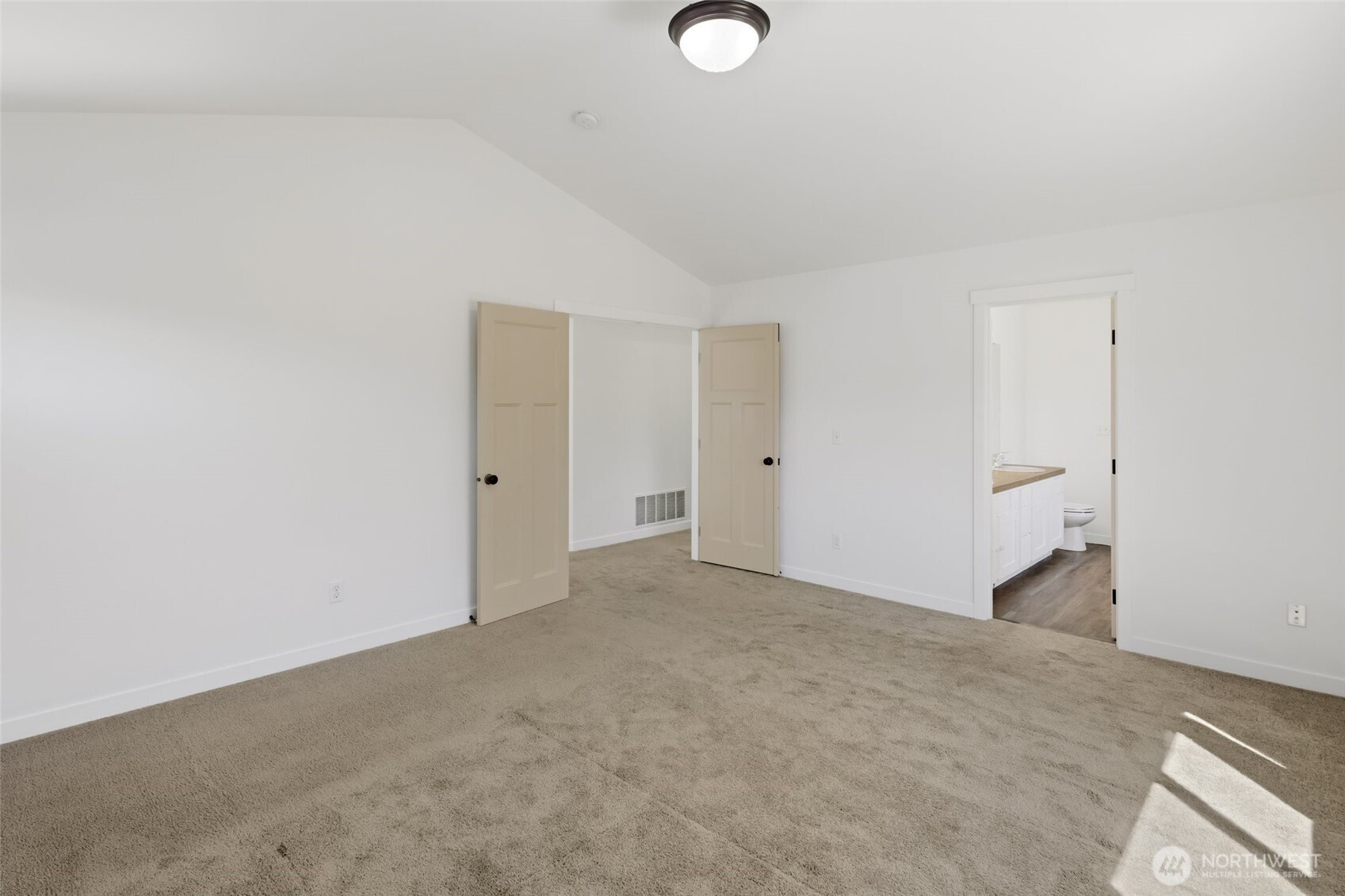 13909 15th Place W, Lynnwood, WA 98087