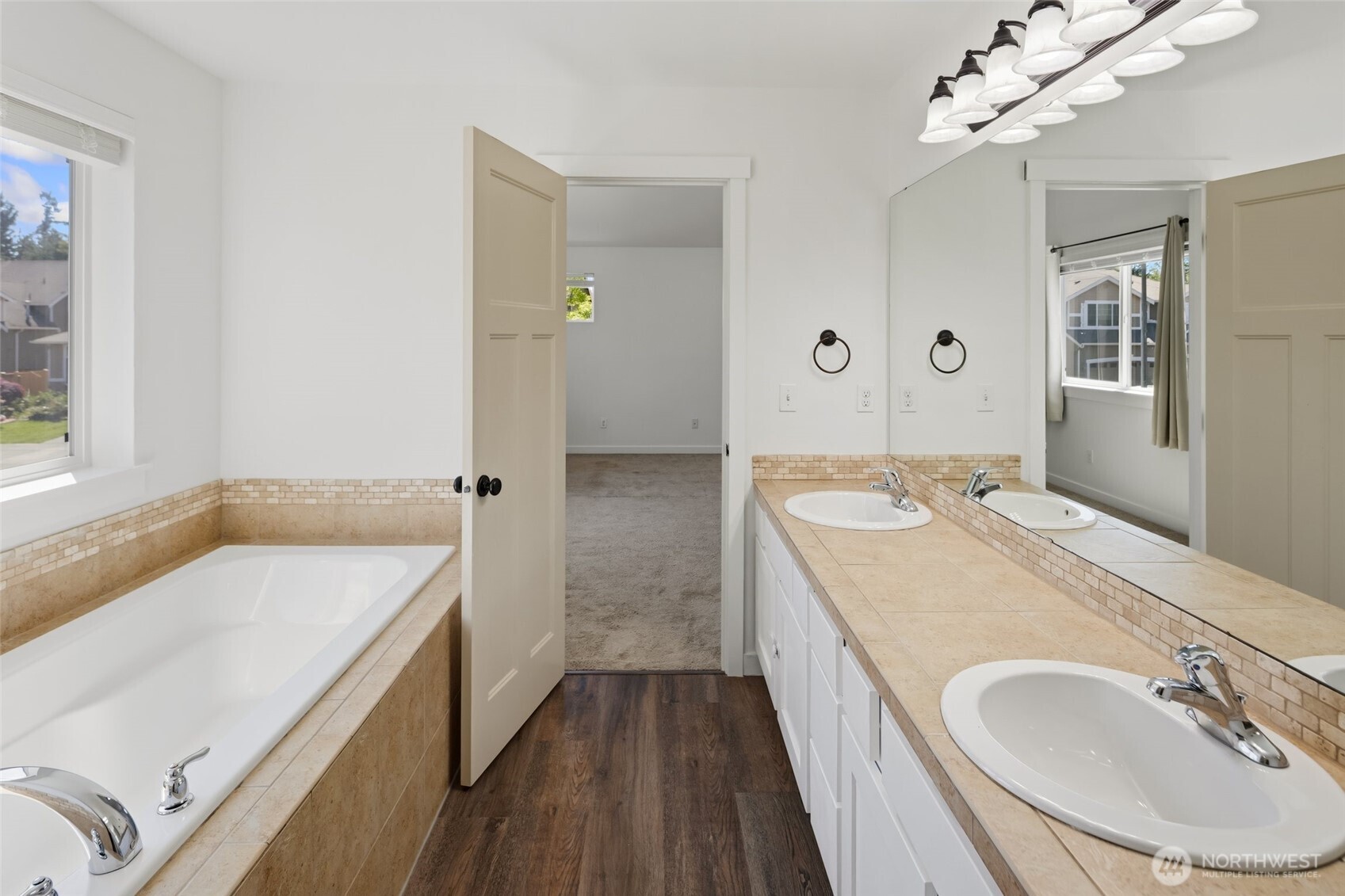 13909 15th Place W, Lynnwood, WA 98087