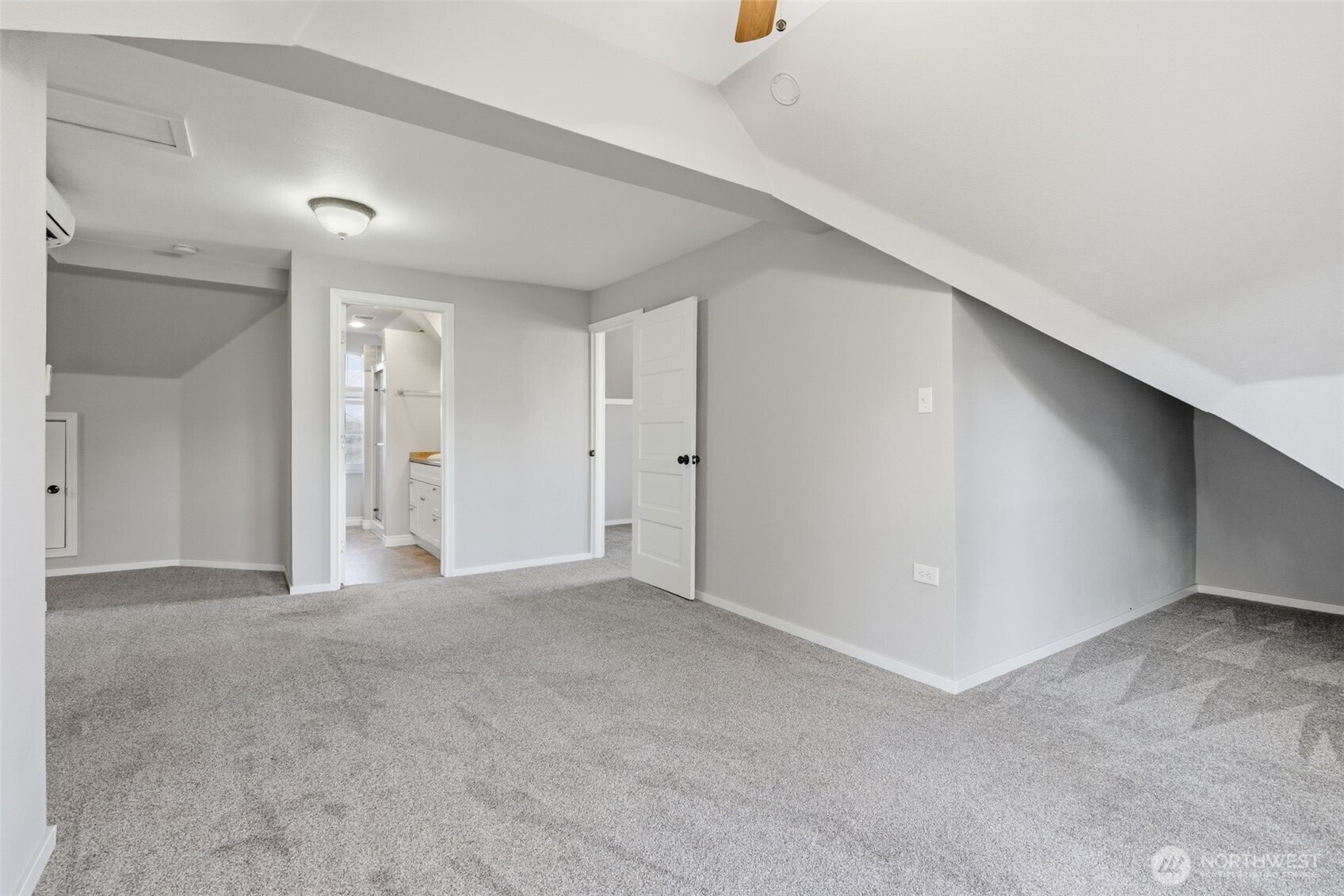 624 NE 2nd Avenue , Camas, WA 98607