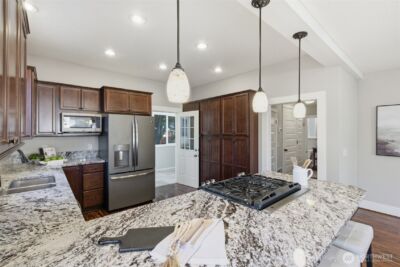 624 NE 2nd Avenue , Camas, WA 98607 - Photo 10