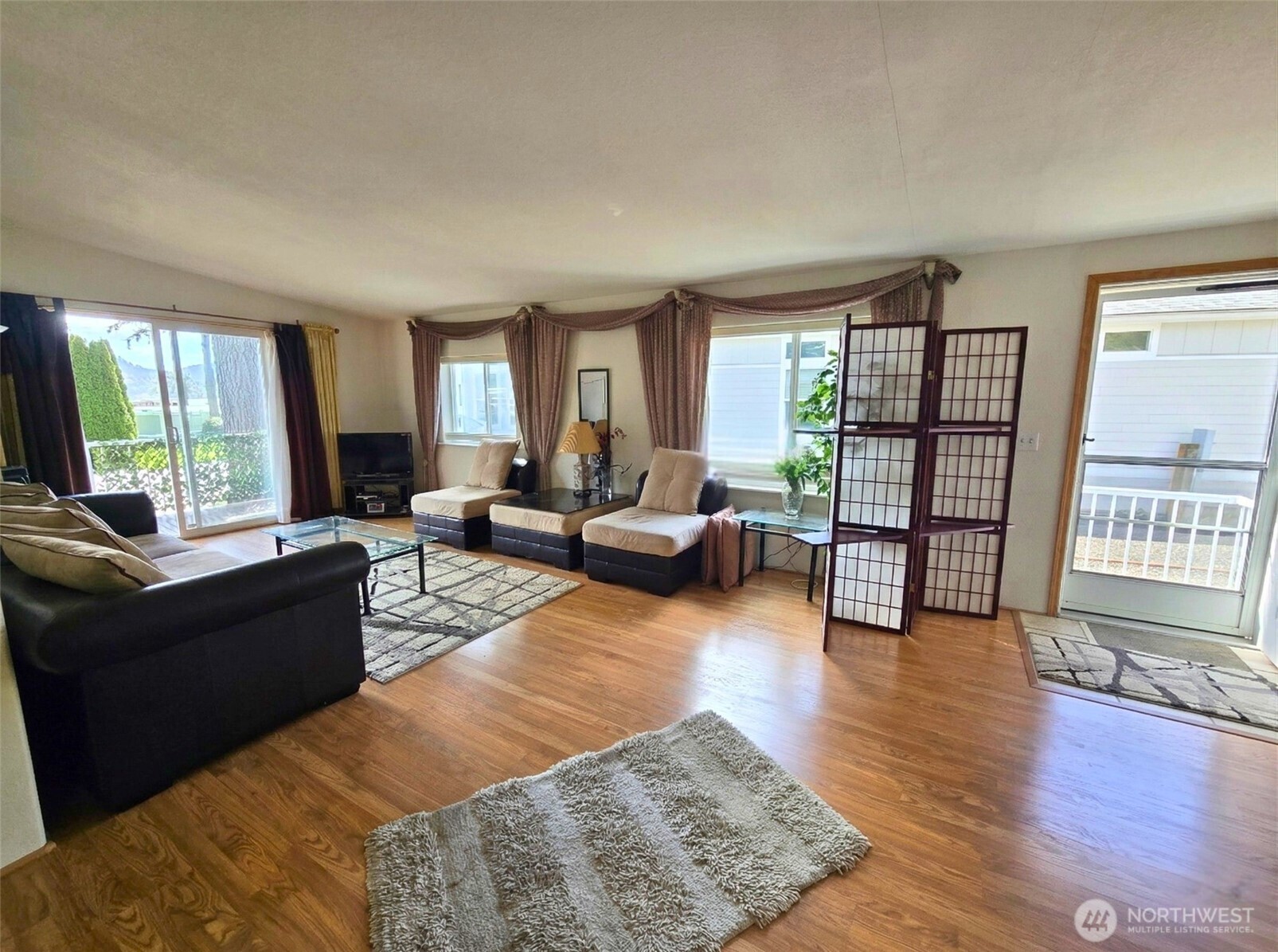 921 Autumn Lane #221, Bellingham, WA 98229-8515