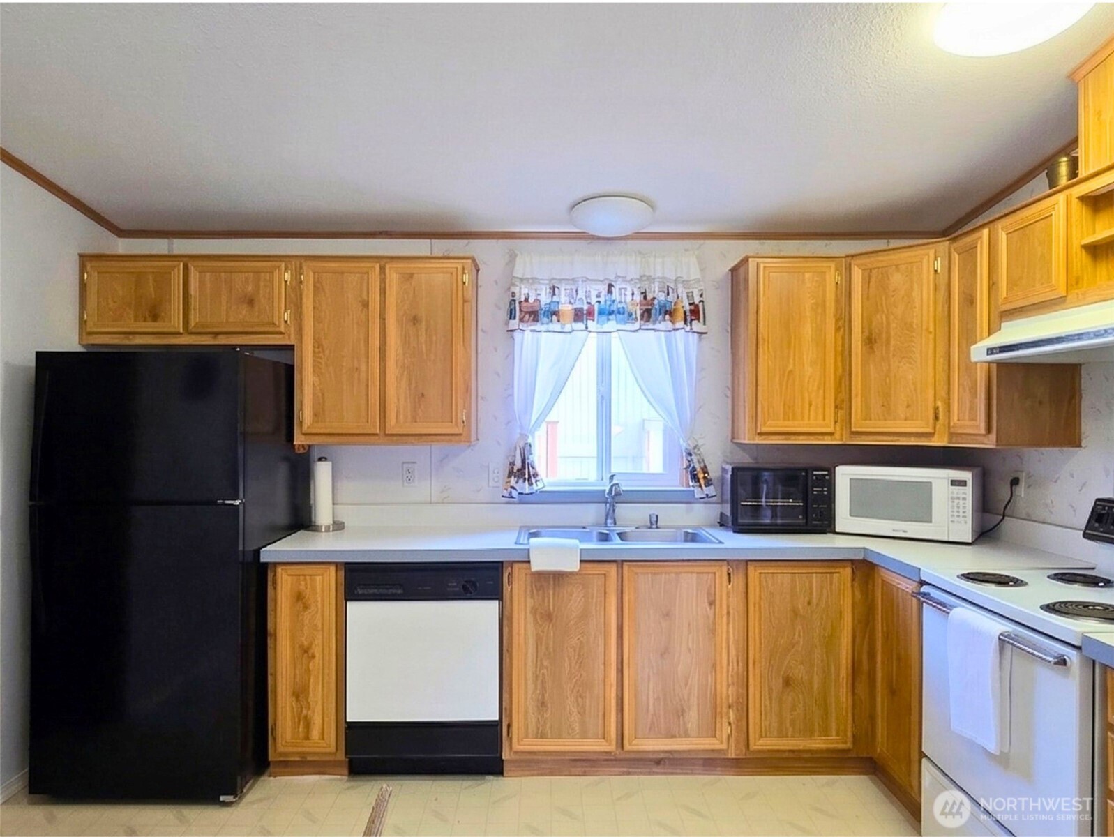 921 Autumn Lane #221, Bellingham, WA 98229-8515