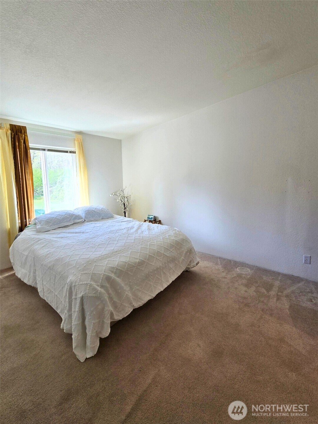 921 Autumn Lane #221, Bellingham, WA 98229-8515