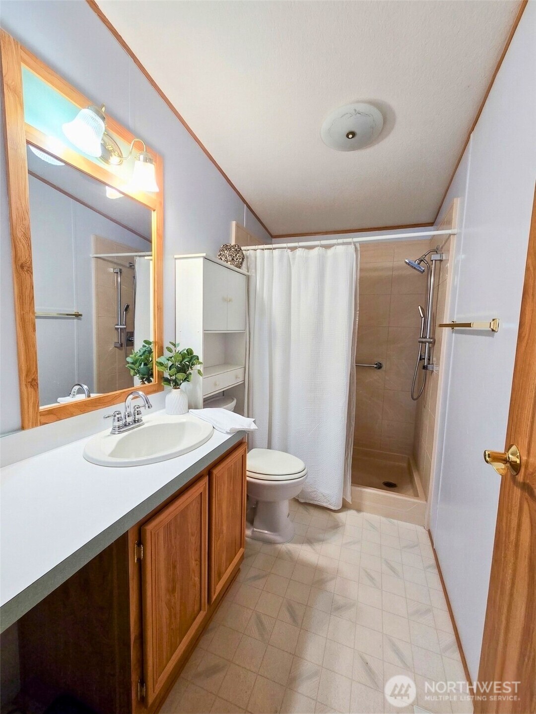 921 Autumn Lane #221, Bellingham, WA 98229-8515